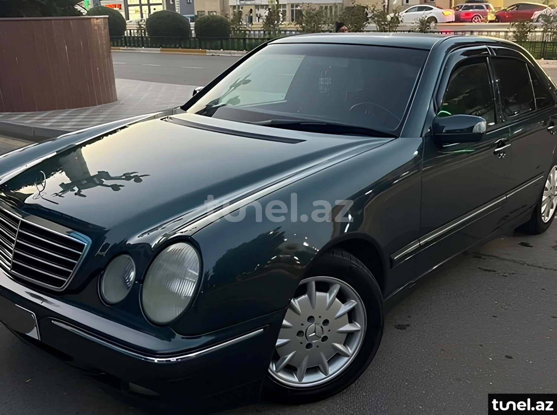 Mercedes E 240 2001
