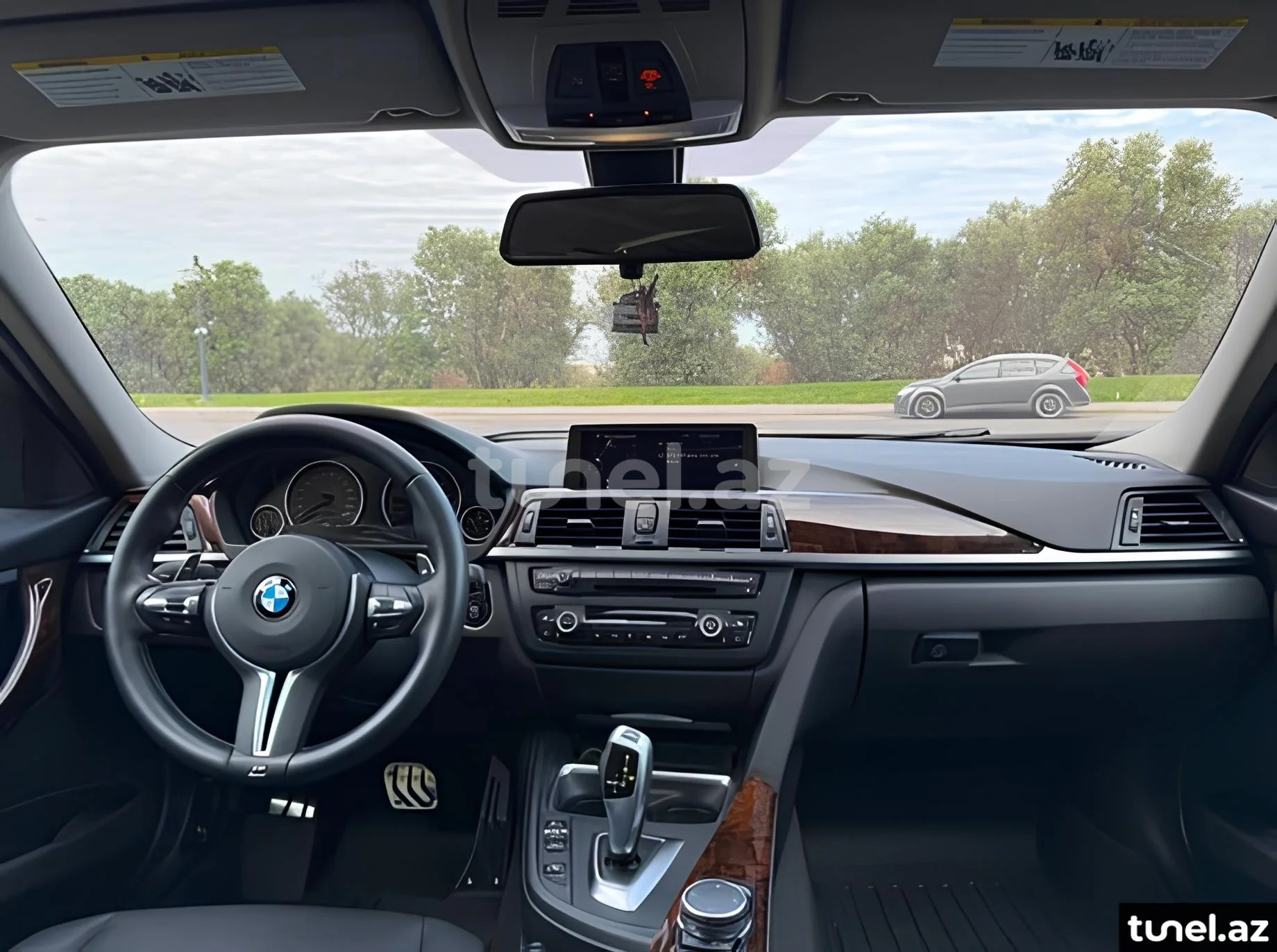 BMW 320 2016