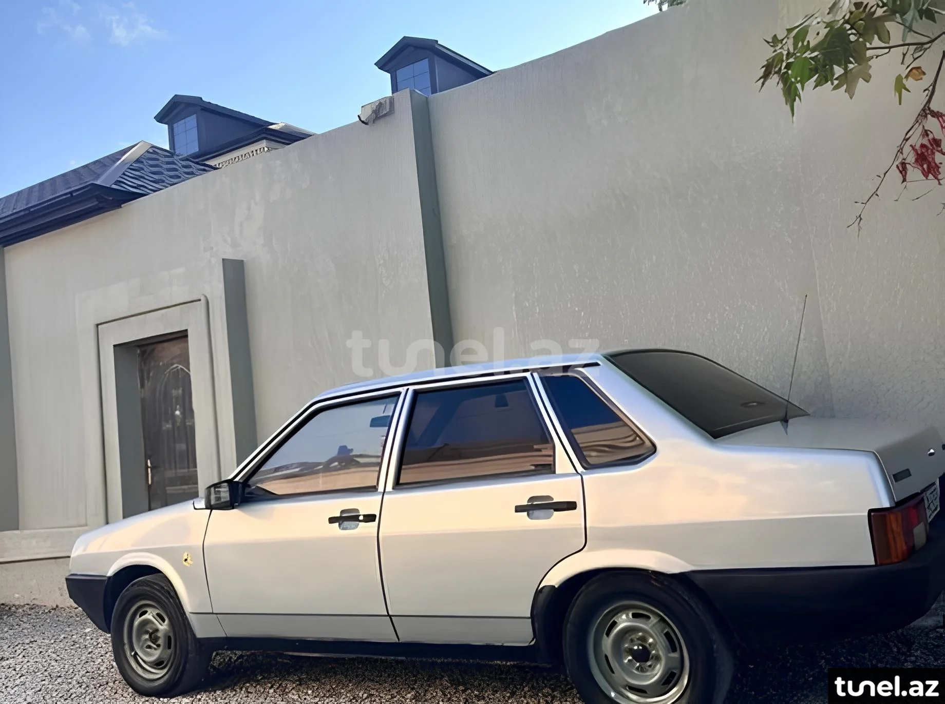 LADA (VAZ) 21099 1998