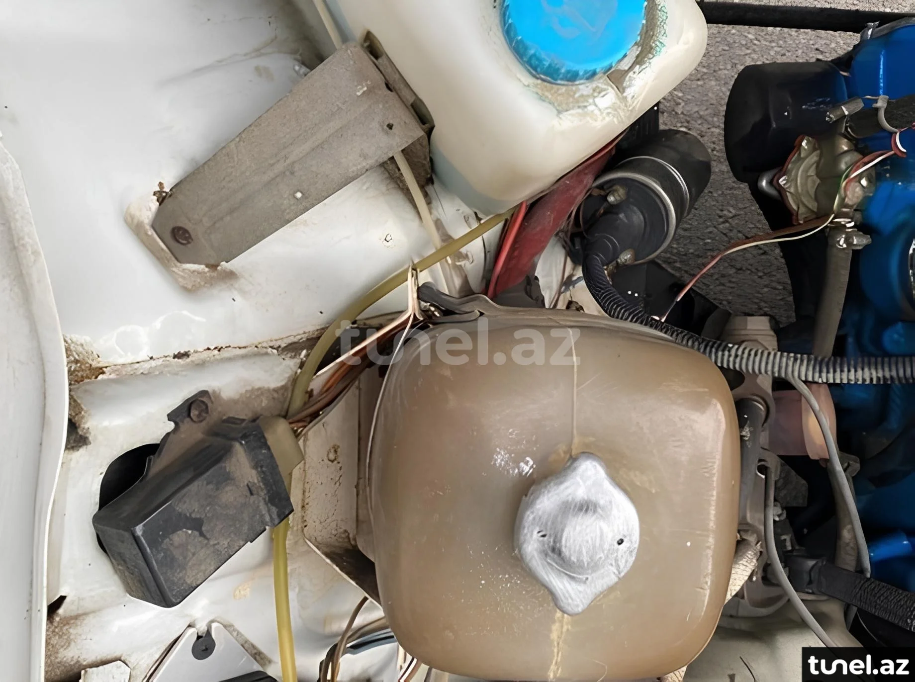 LADA (VAZ) 2107 2000