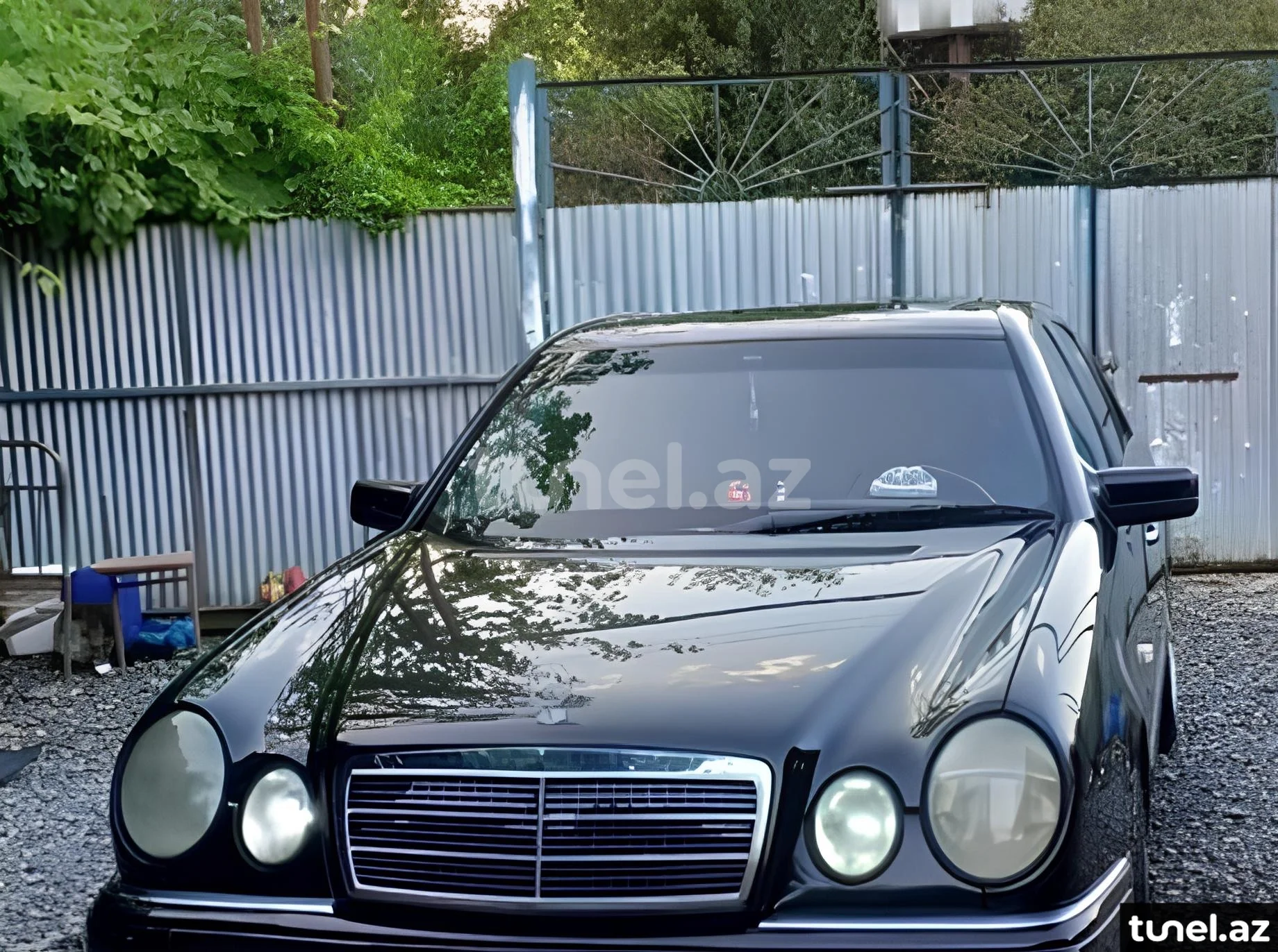 Mercedes E 240 1999