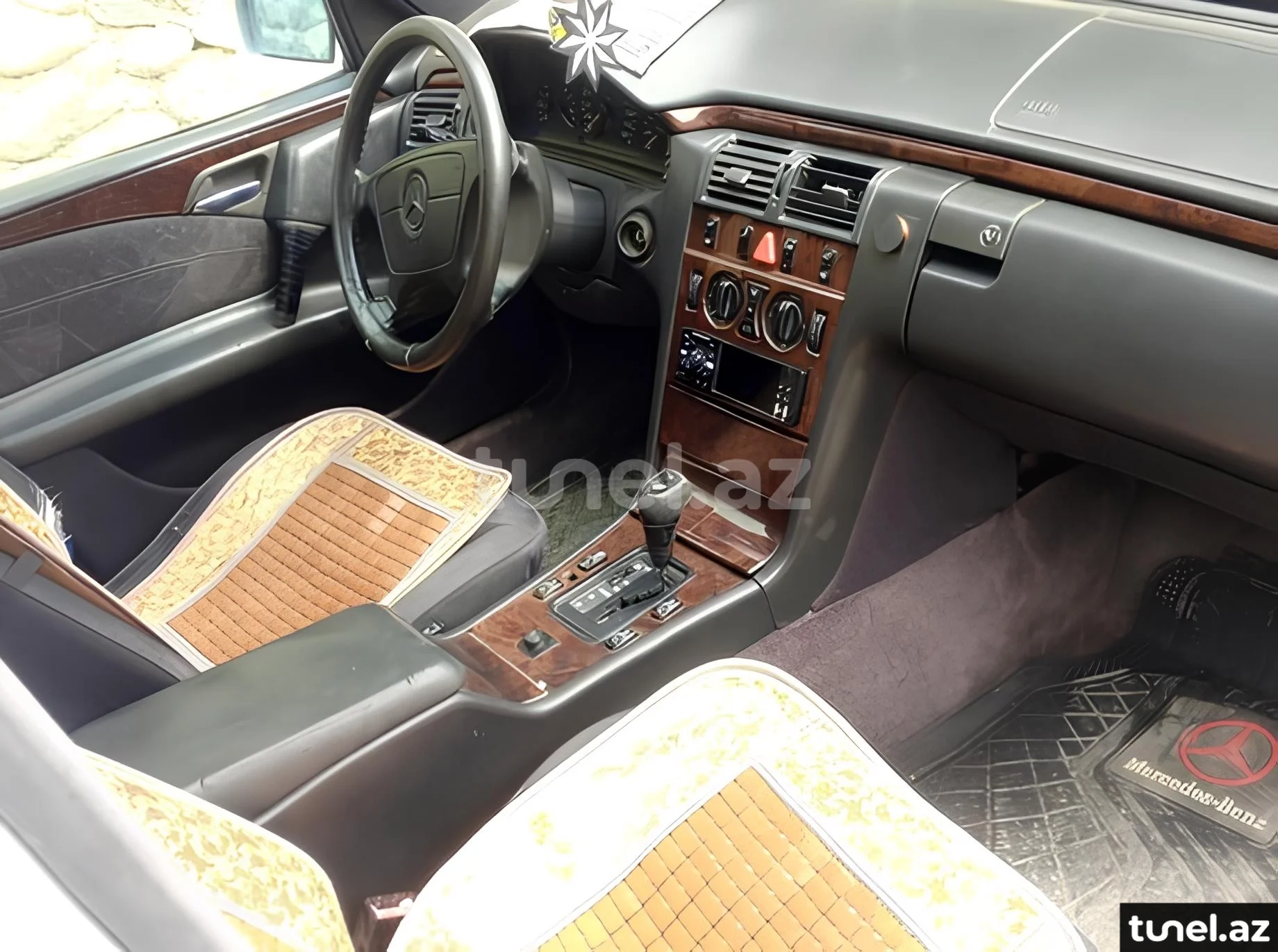 Mercedes E 280 4MATIC 1996