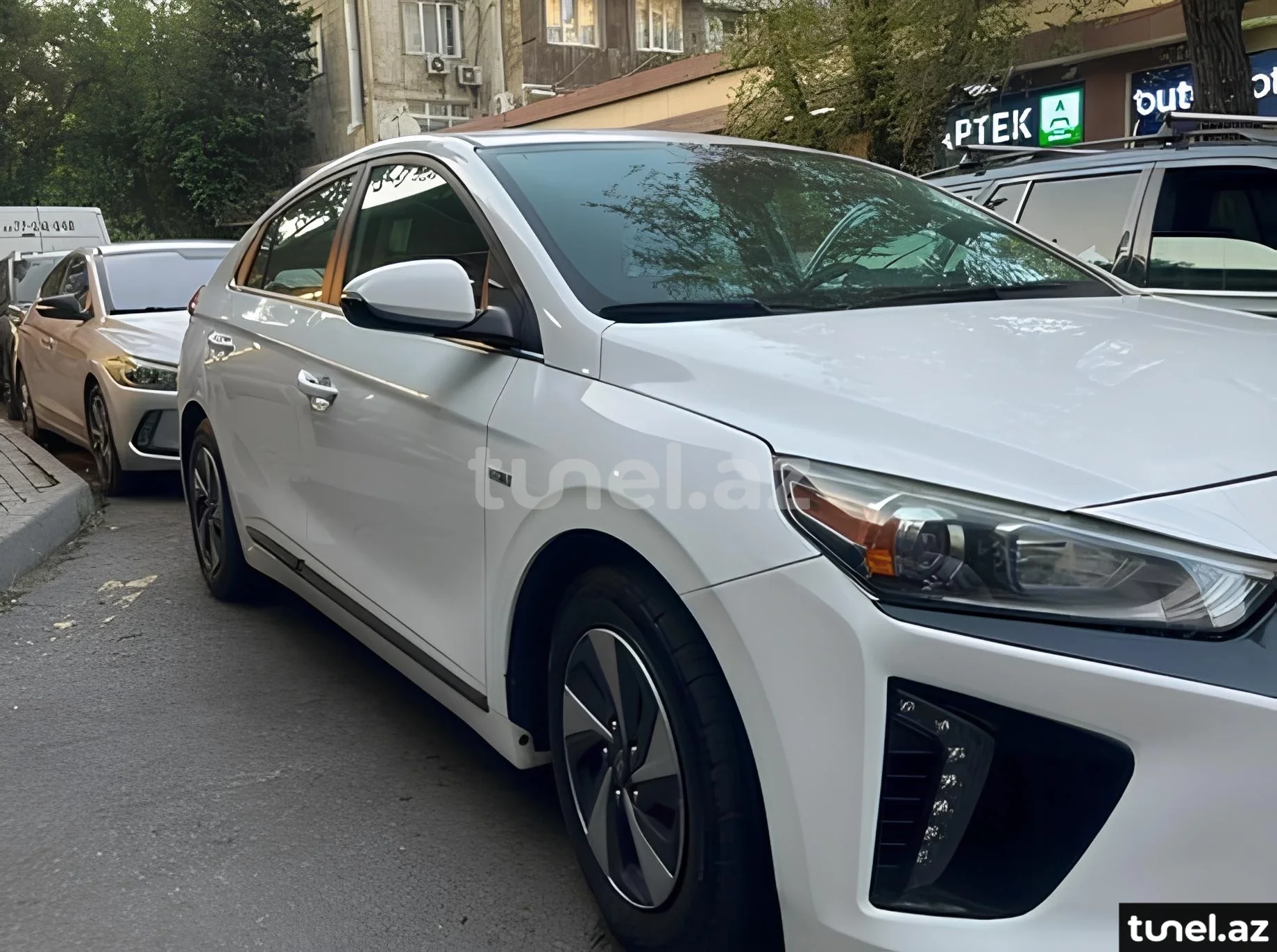 Hyundai IONIQ 2018