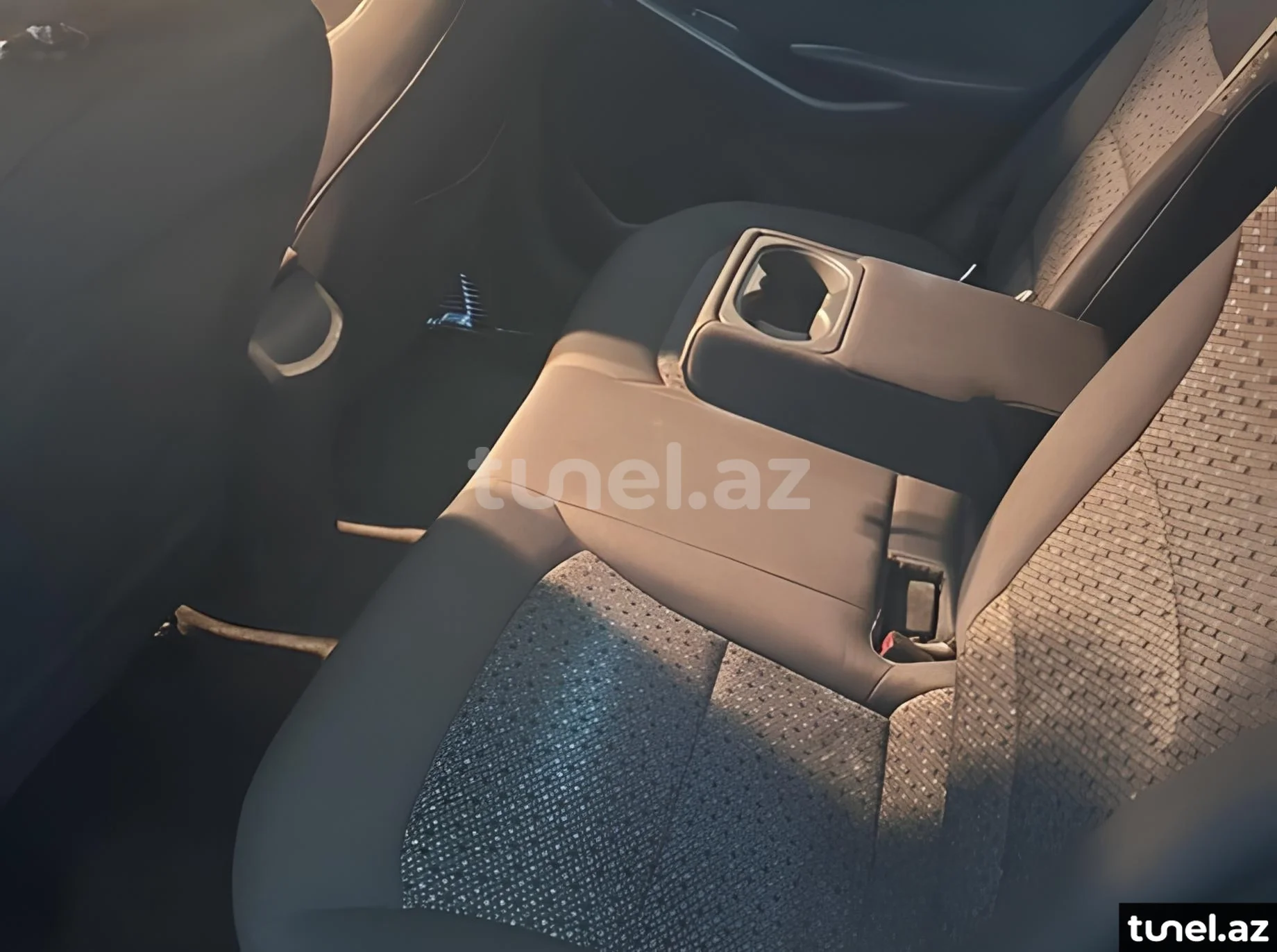 Hyundai IONIQ 2018
