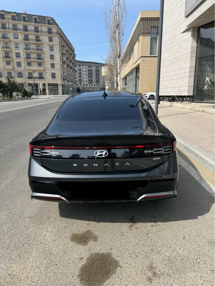 Hyundai Sonata, 2.0 L, 2025 i̇l, 2 600 km, Bakı - Qiymət: 60 500 ₼ - Tunel.az