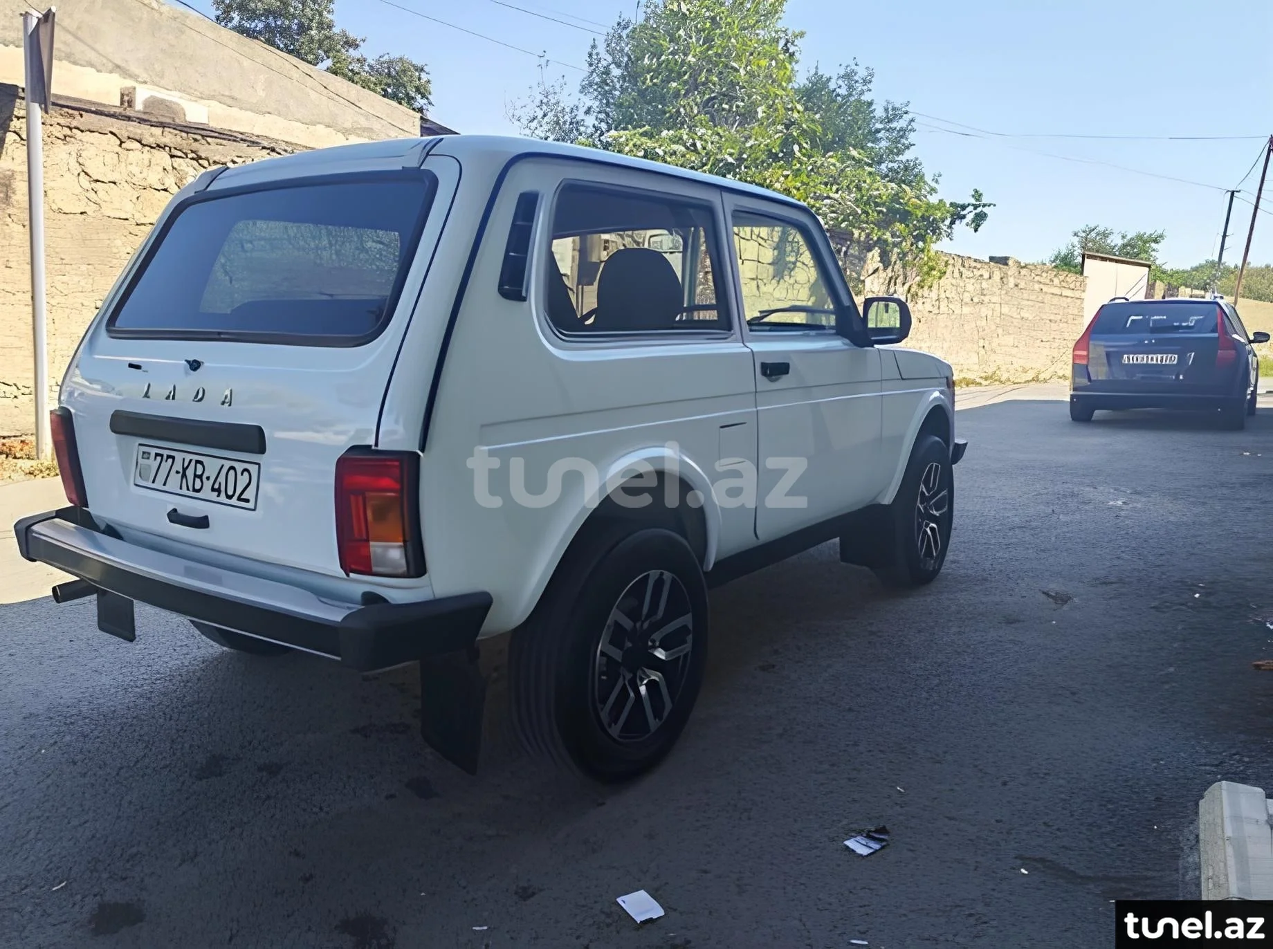 LADA (VAZ) Niva 2015