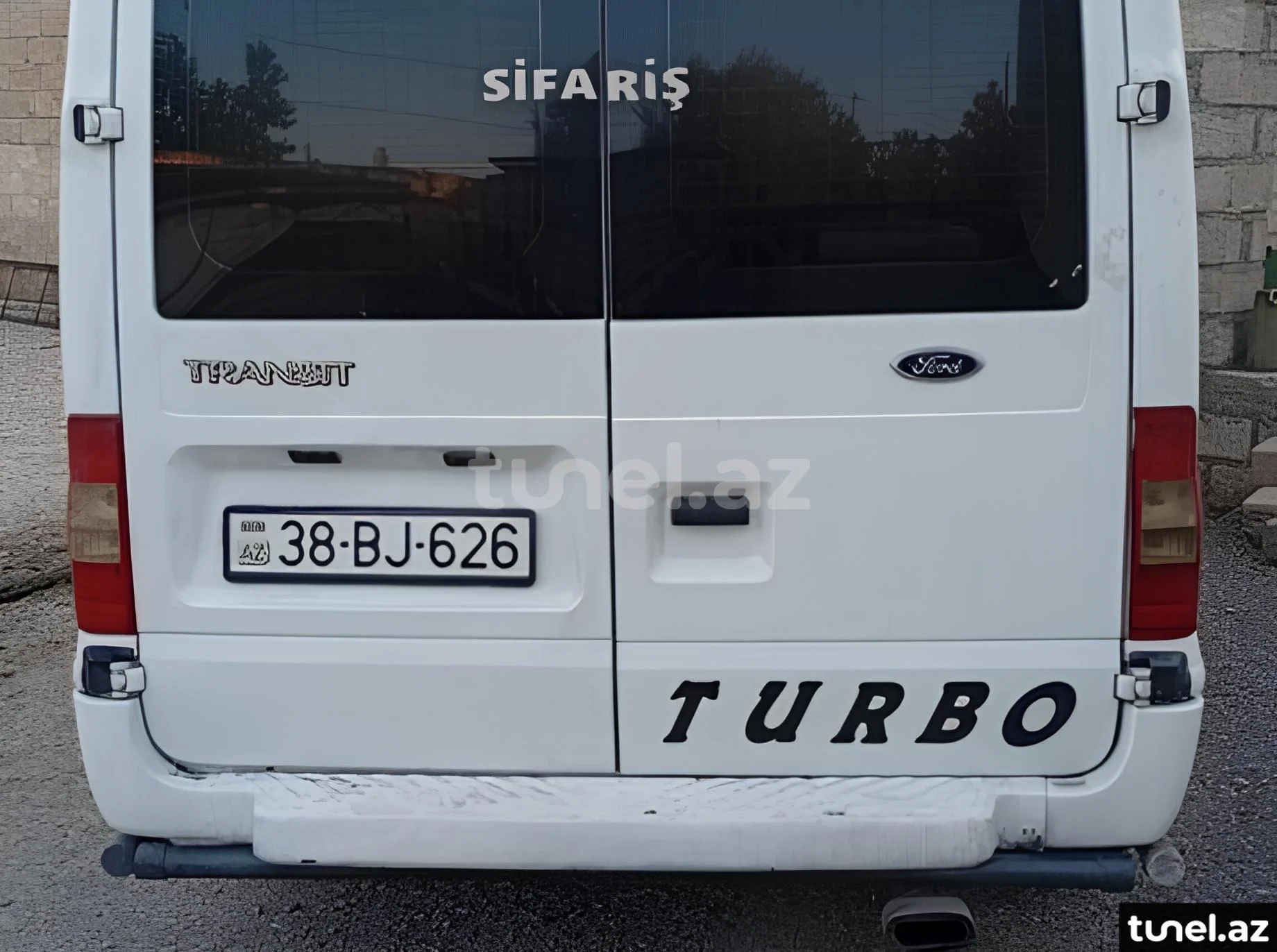 Ford Transit 2011