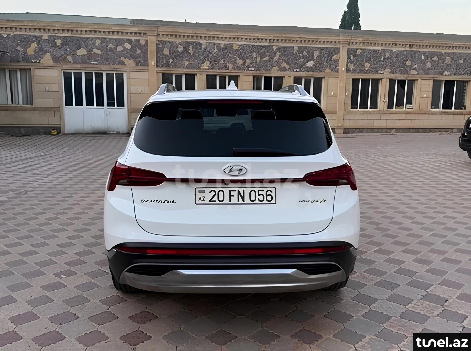 Hyundai Santa Fe 2023