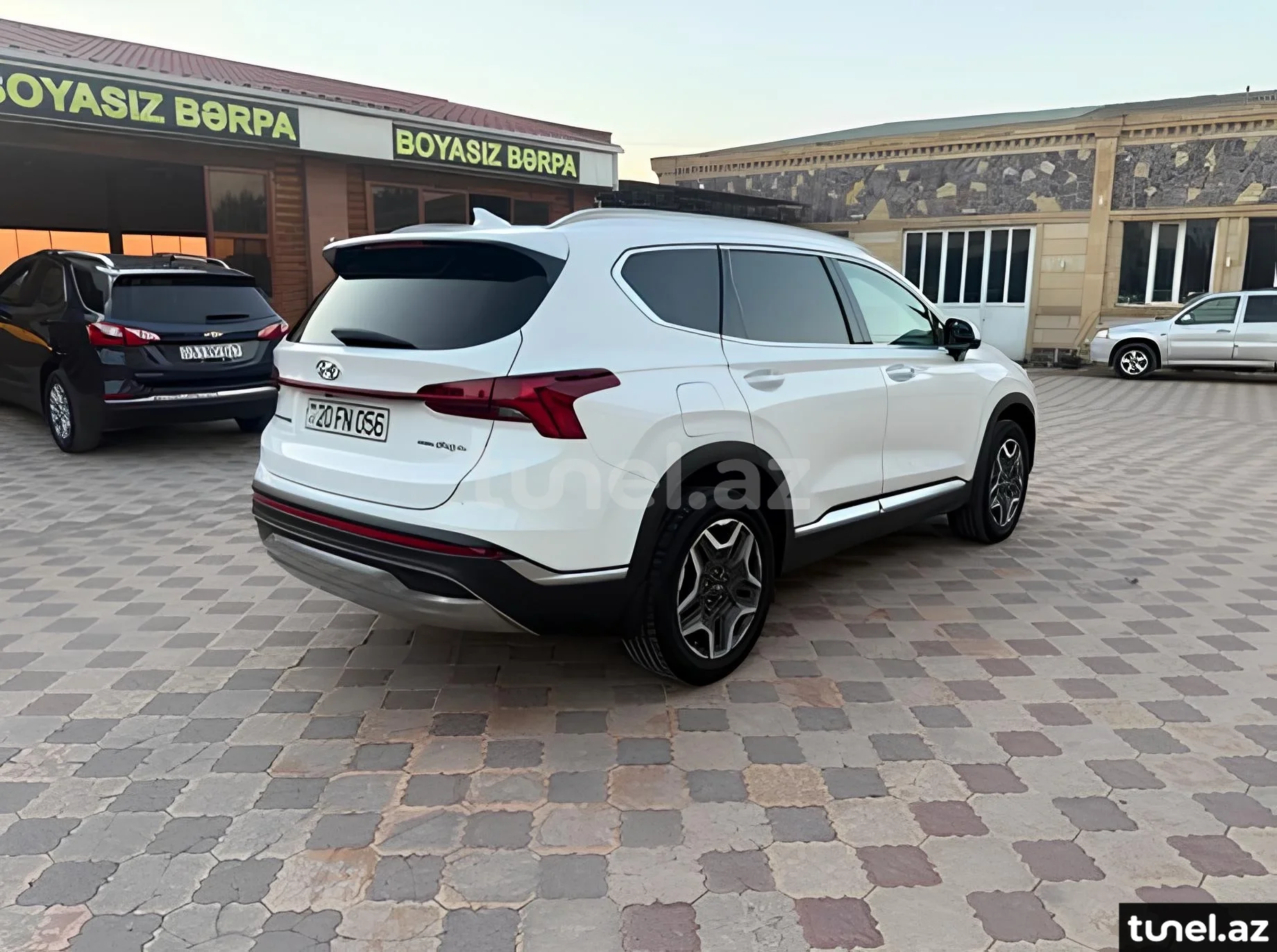 Hyundai Santa Fe 2023
