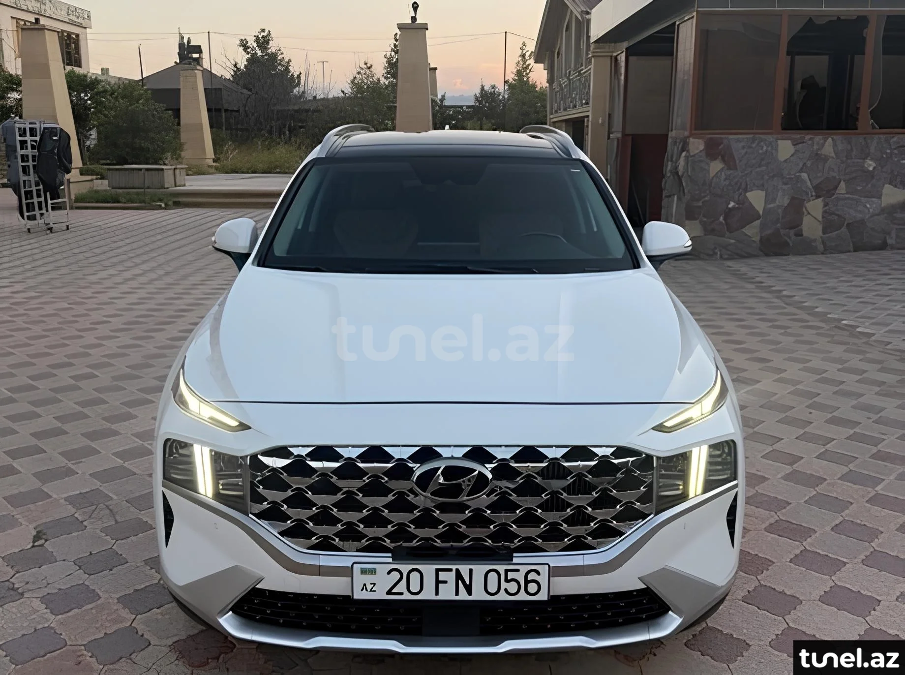 Hyundai Santa Fe 2023