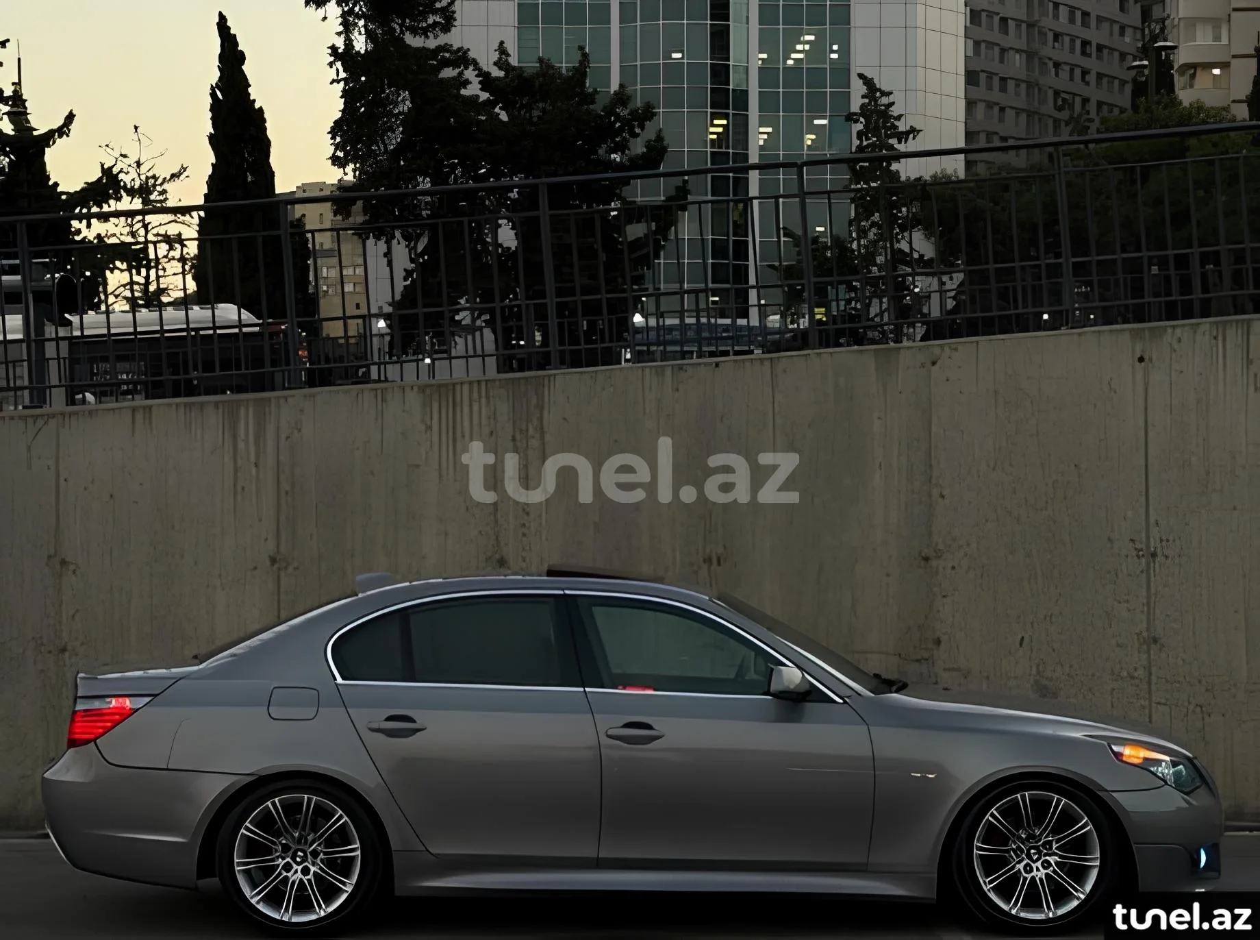 BMW 530 2005