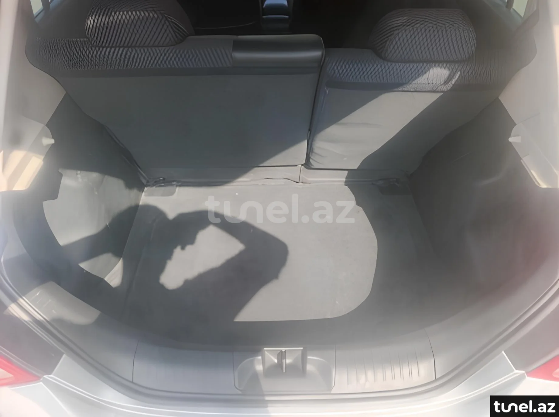 Nissan Tiida 2012