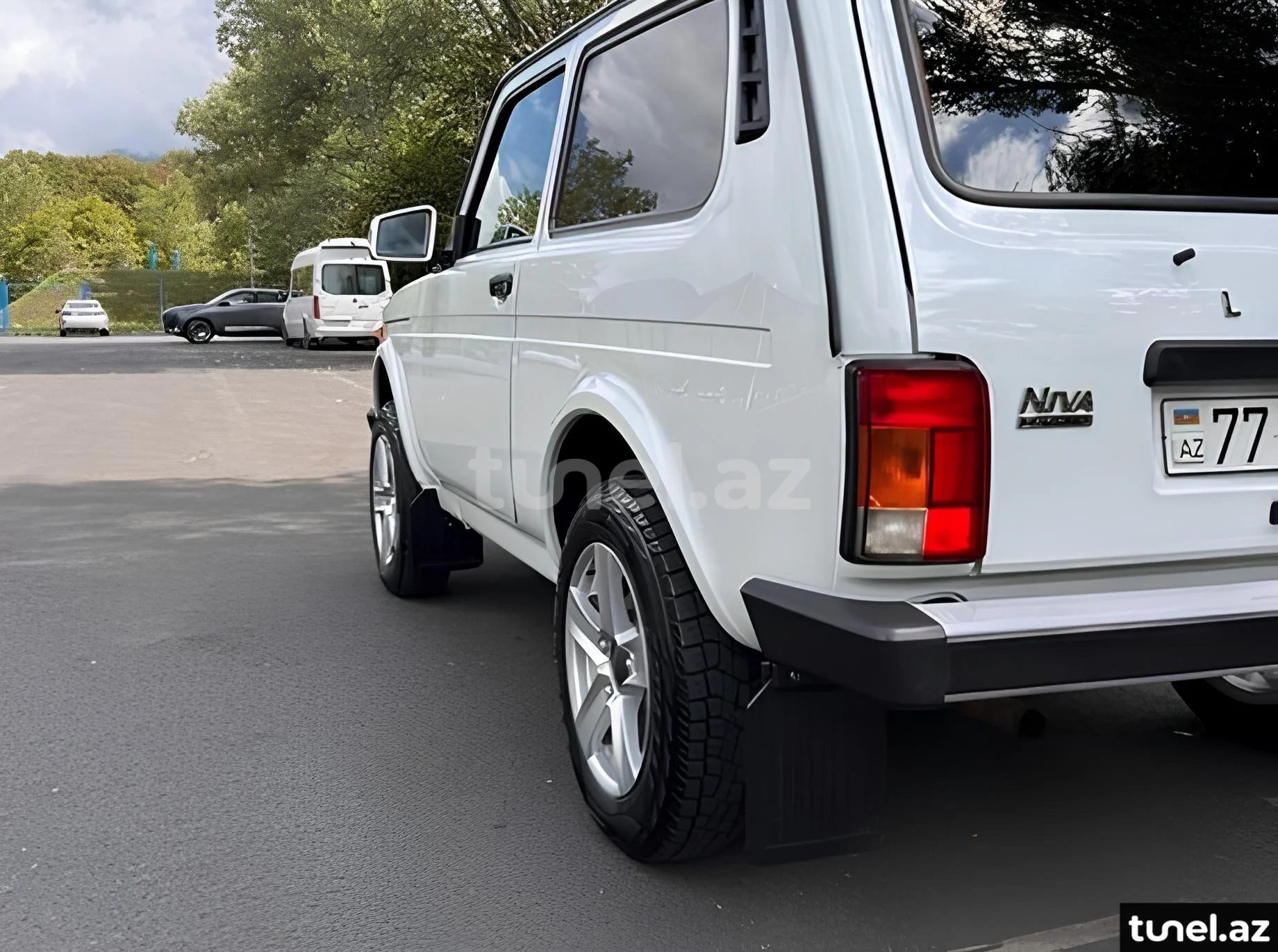LADA (VAZ) Niva 2024