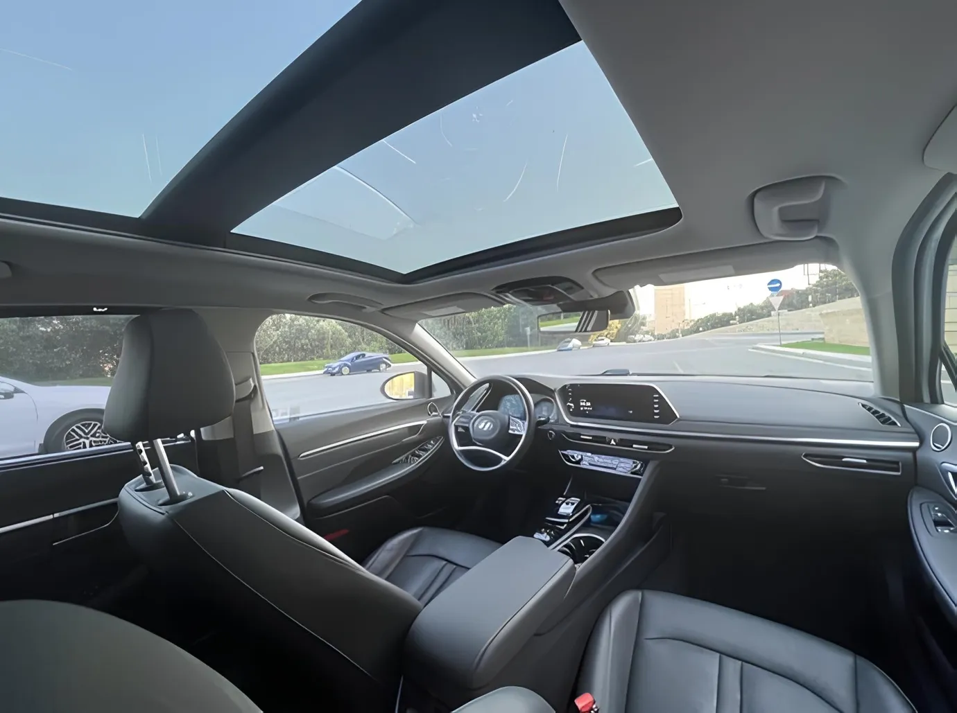 Hyundai Sonata, 2.0 L, 2023 i̇l, 27 000 km, Bakı - Qiymət: 41 300 ₼ - Tunel.az