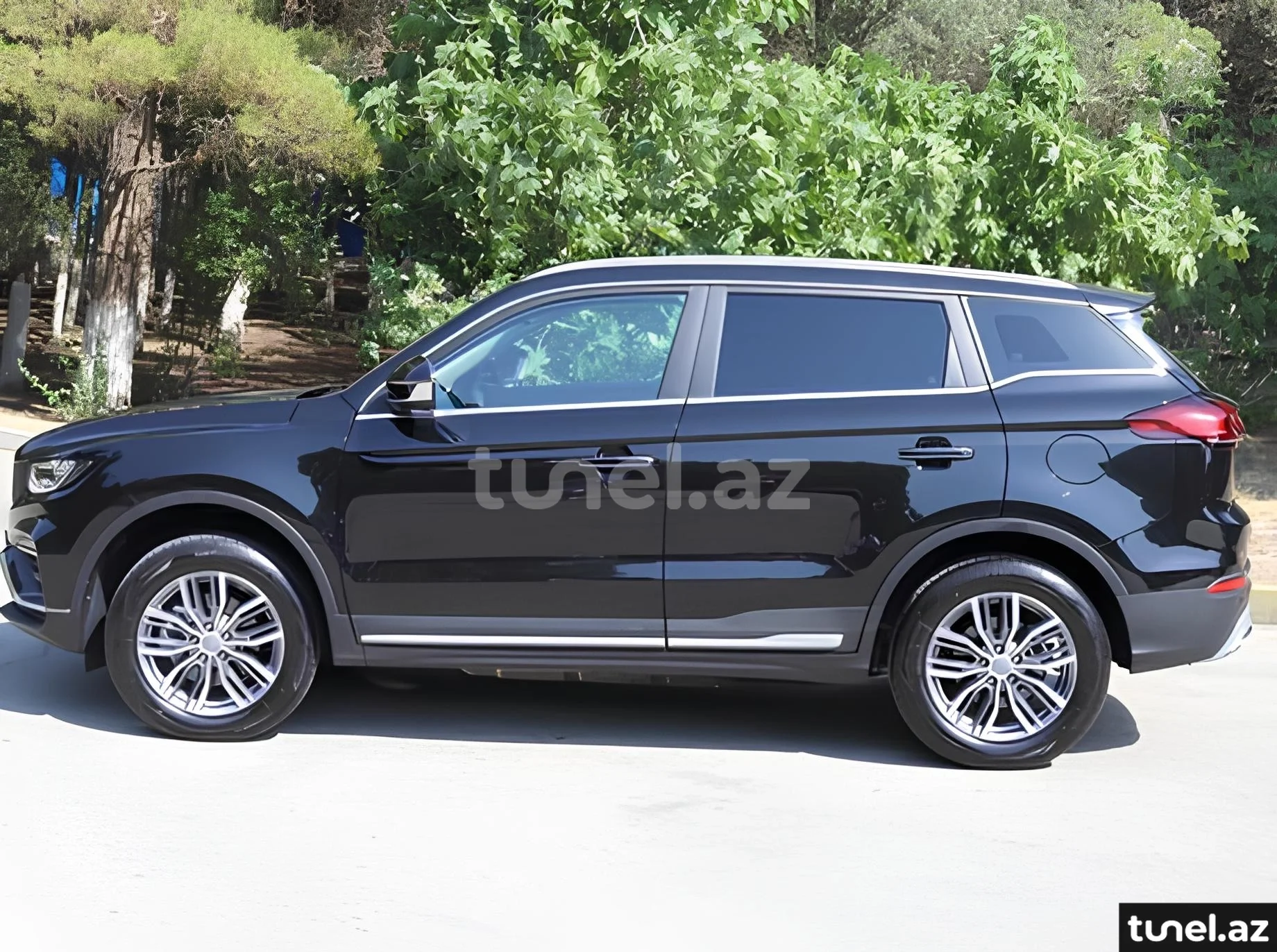 Geely Atlas Pro 2021