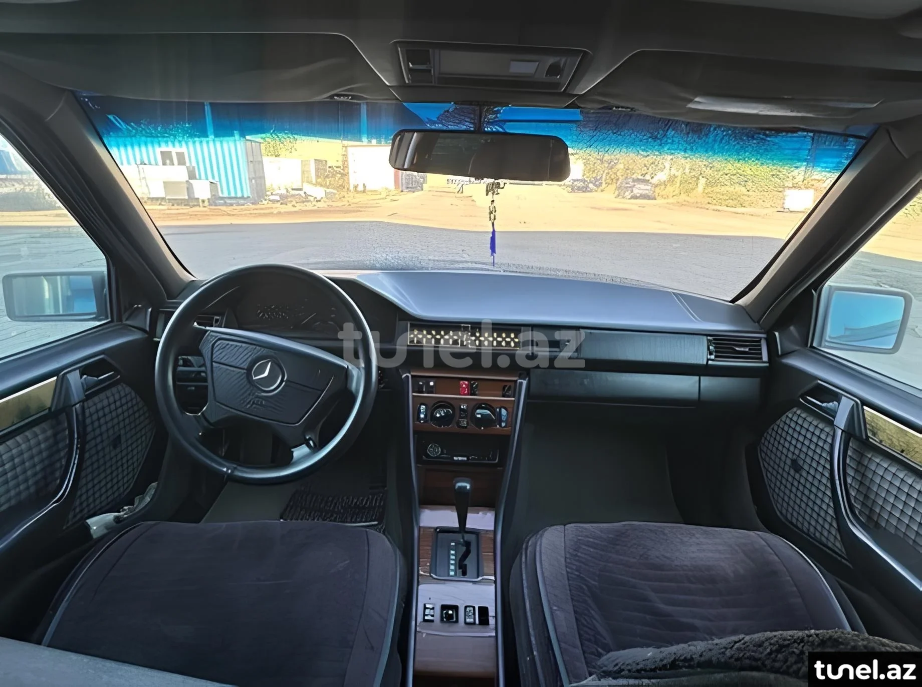 Mercedes 300 D 1989