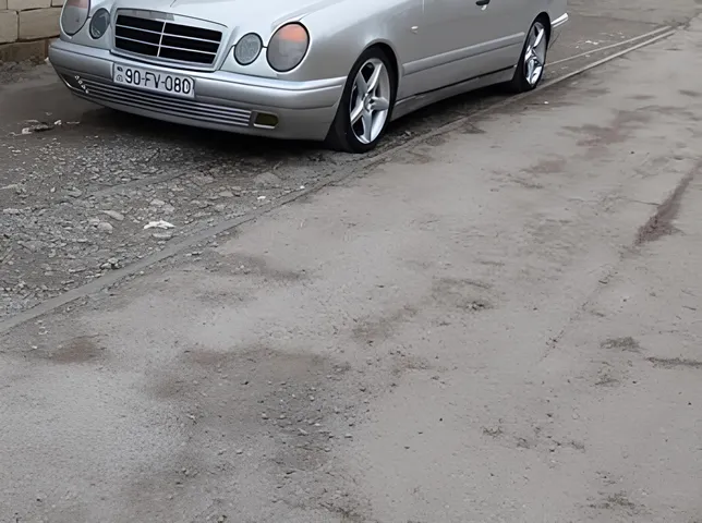 Mercedes E 220, 2.2 L, 1998 i̇l, 812 385 km, Sumqayıt - Qiymət: 11 500 ₼ - Tunel.az