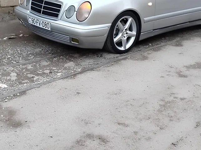 Mercedes E 220, 2.2 L, 1998 i̇l, 812 385 km, Sumqayıt - Qiymət: 11 500 ₼ - Tunel.az