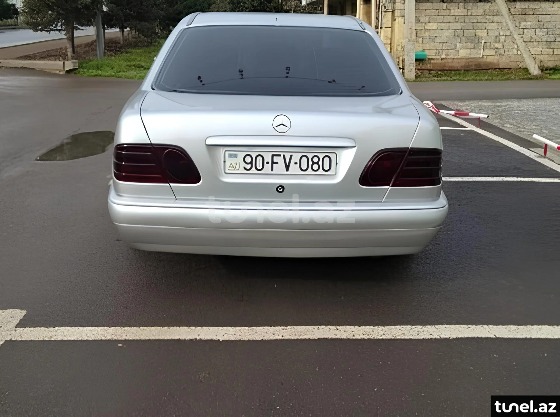 Mercedes E 220 1998