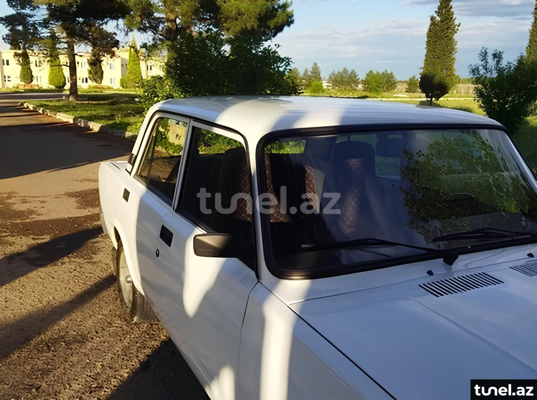 LADA (VAZ) 2107 2011