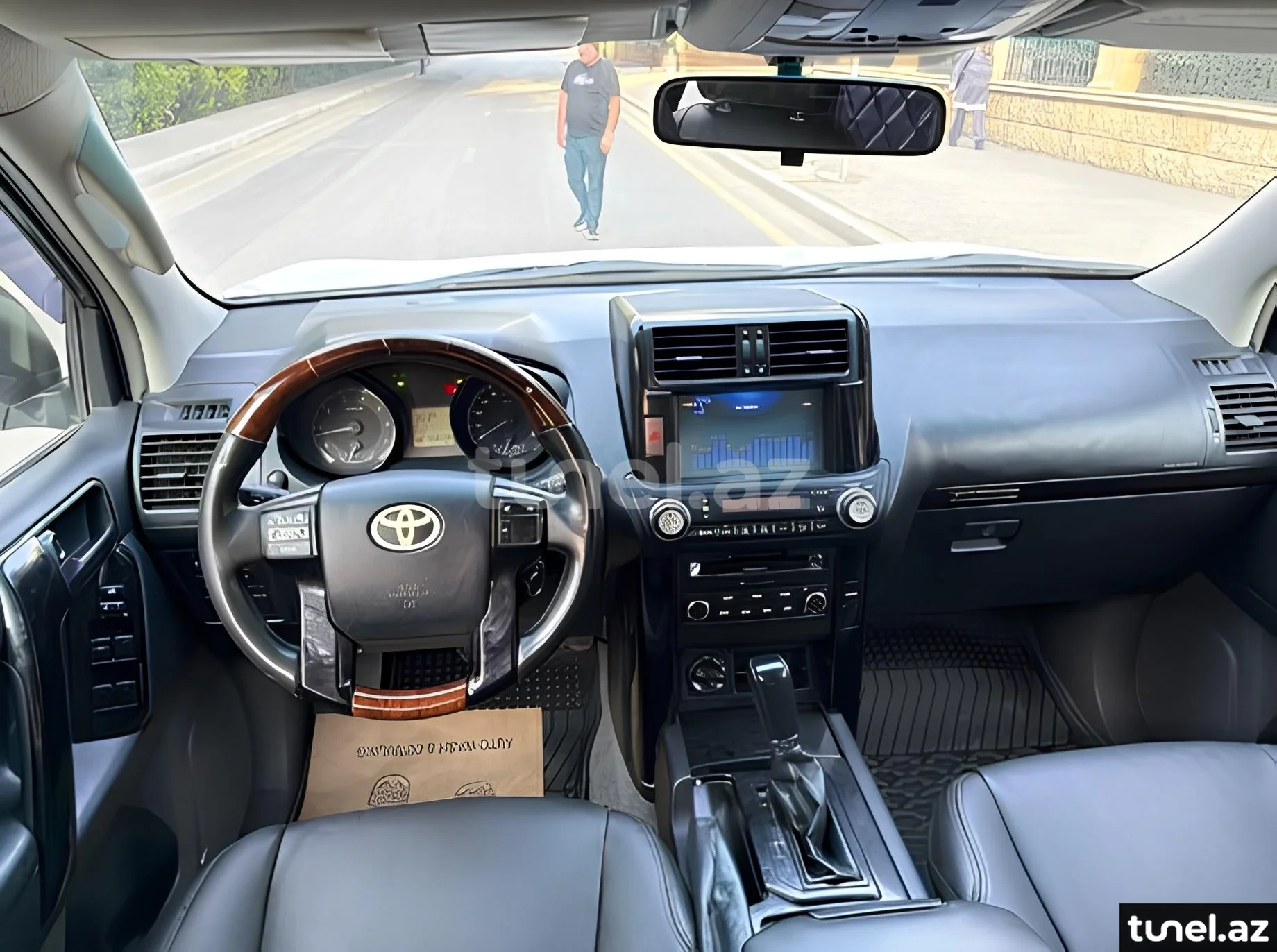 Toyota Land Cruiser Prado 2013