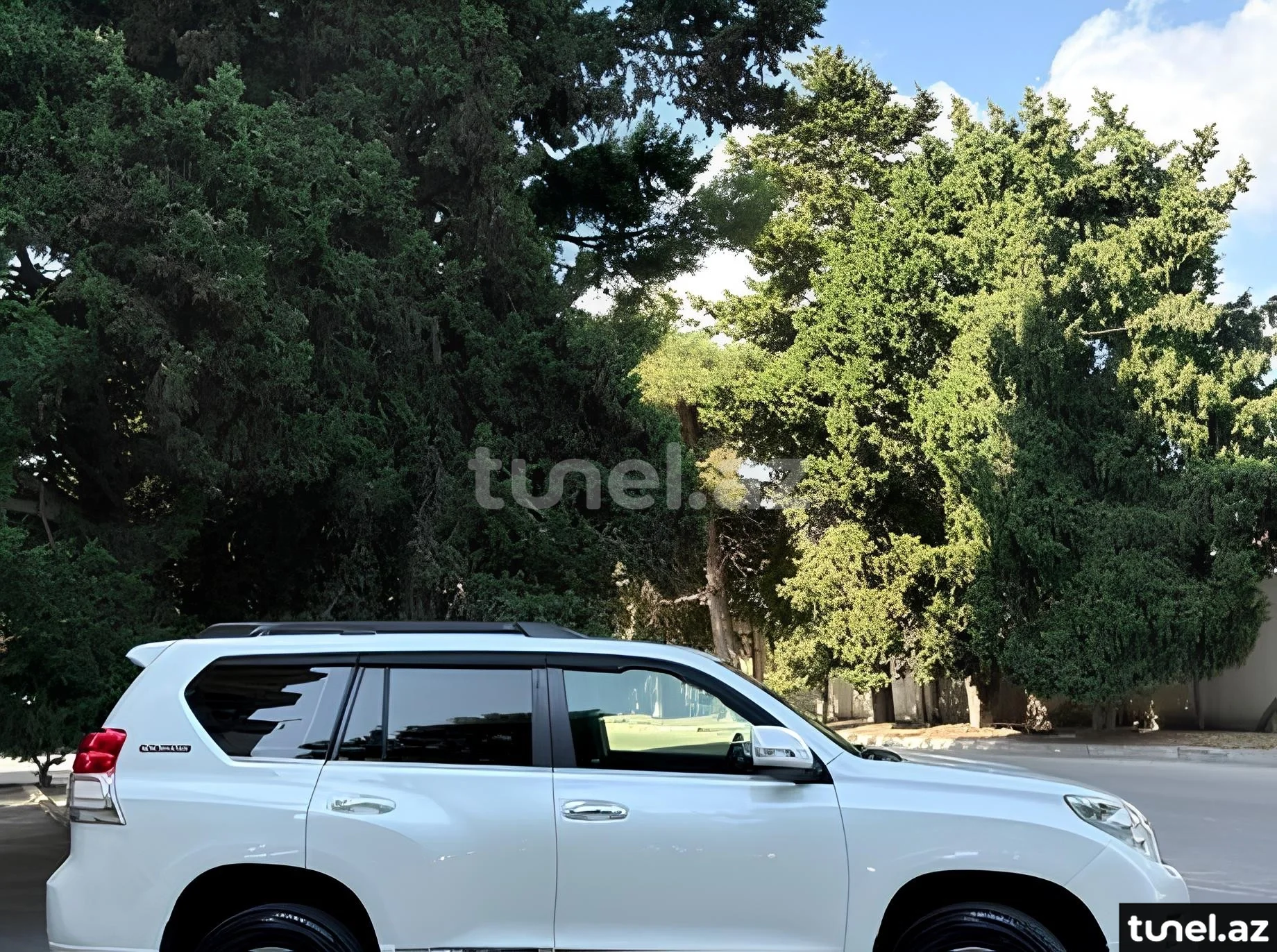 Toyota Land Cruiser Prado 2012
