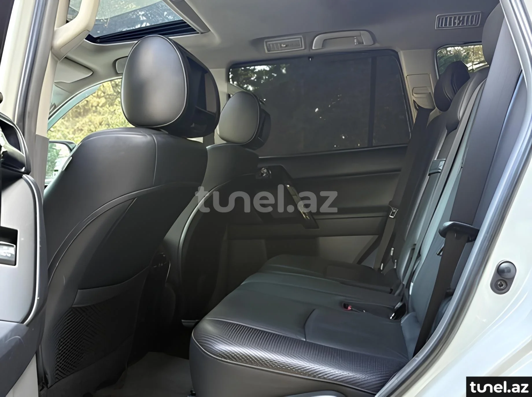 Toyota Land Cruiser Prado 2012