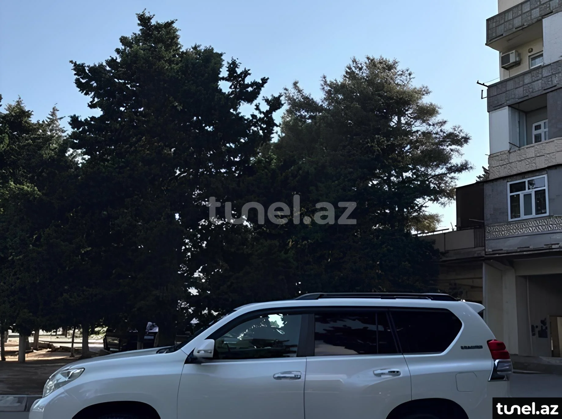 Toyota Land Cruiser Prado 2012