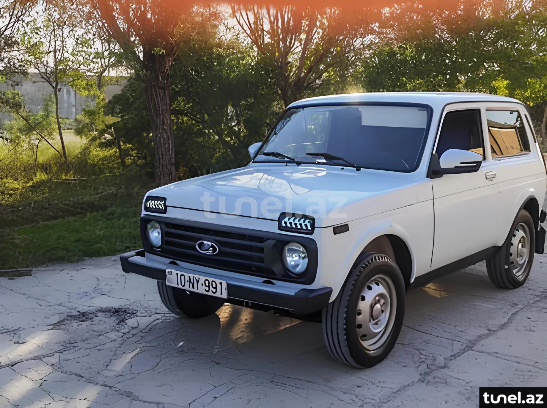 LADA (VAZ) Niva 2012
