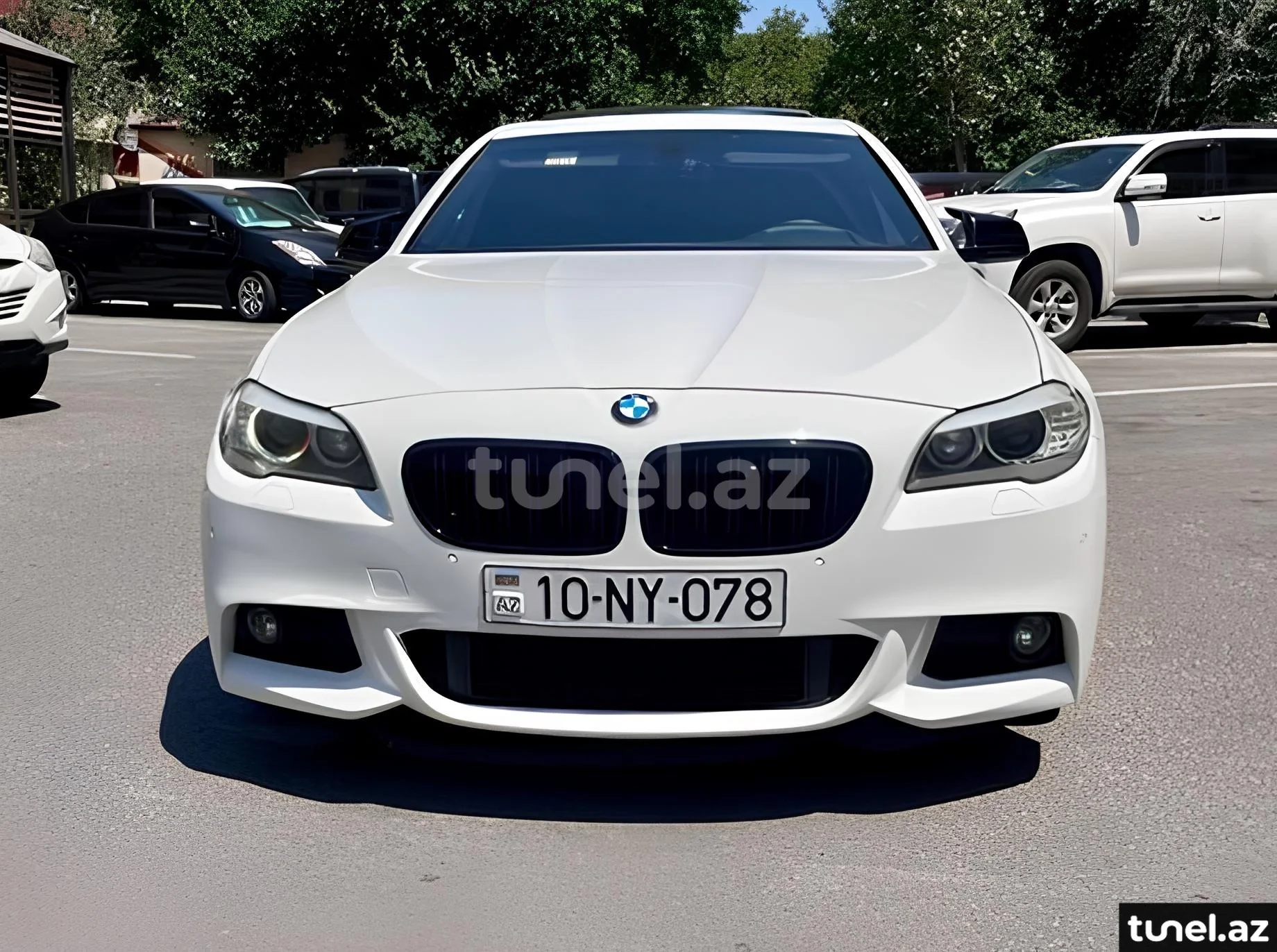 BMW 530 2011