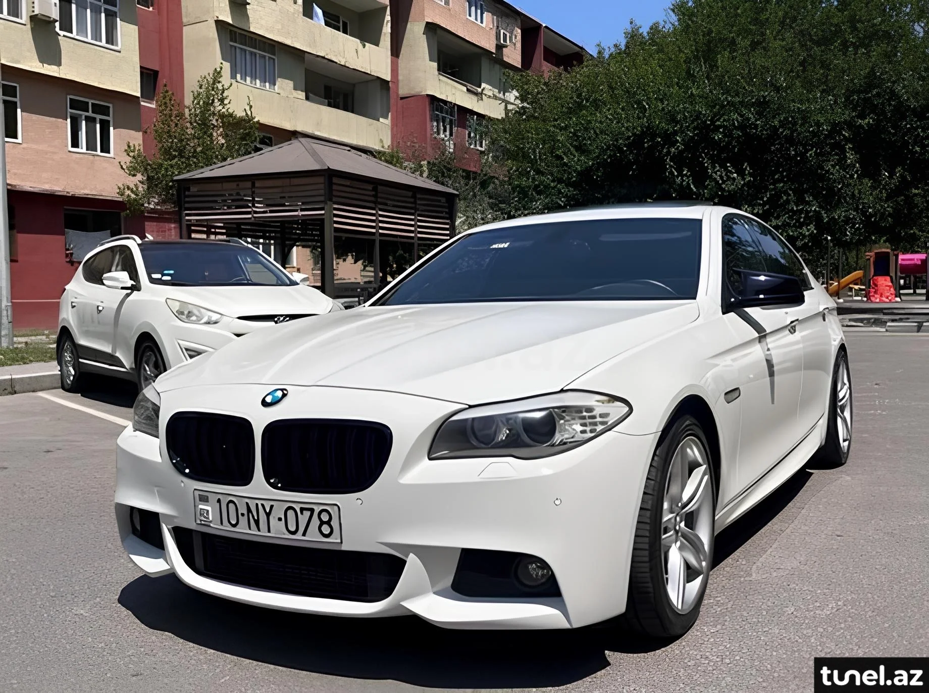 BMW 530 2011