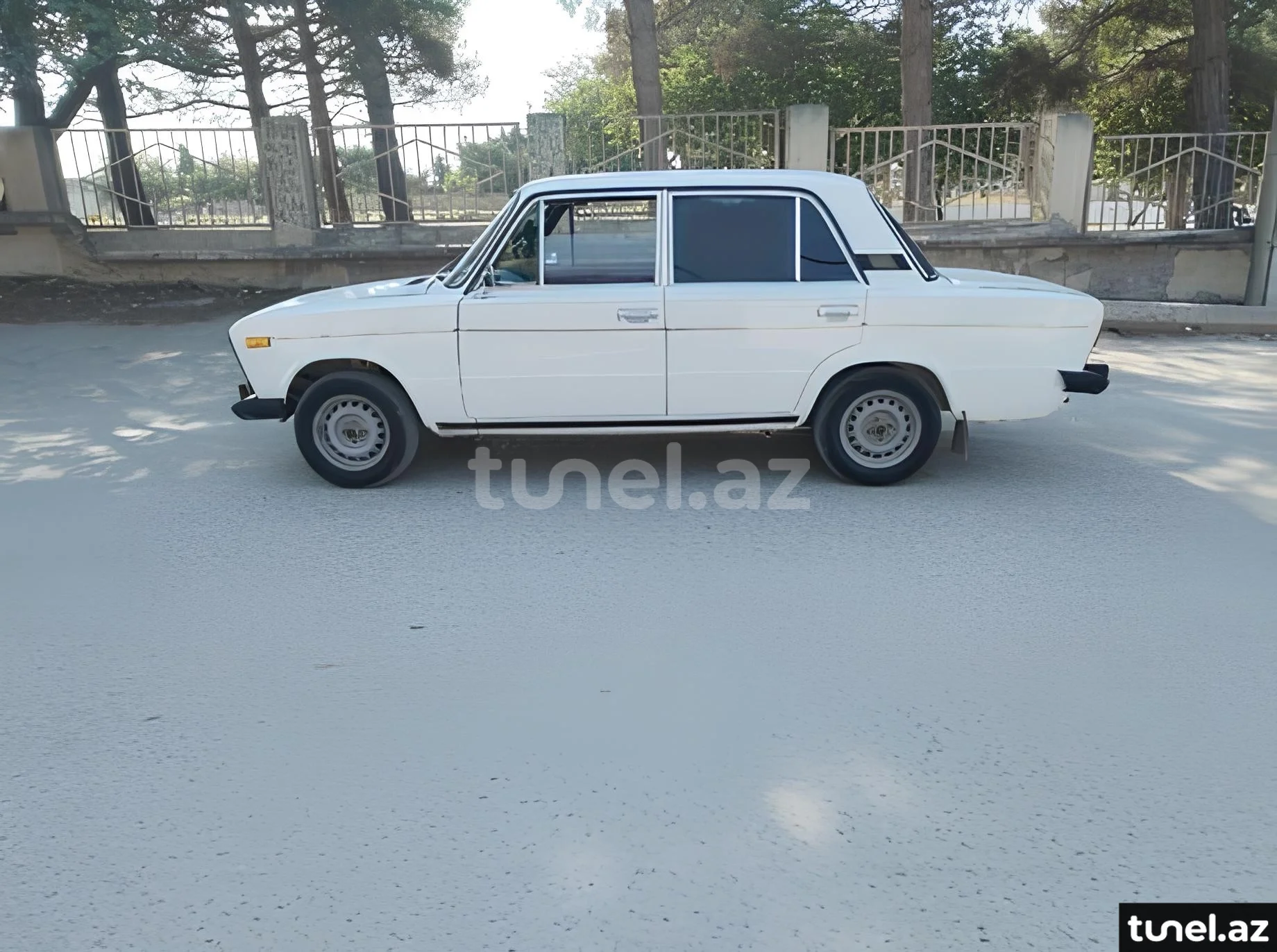 LADA (VAZ) 2106 1991