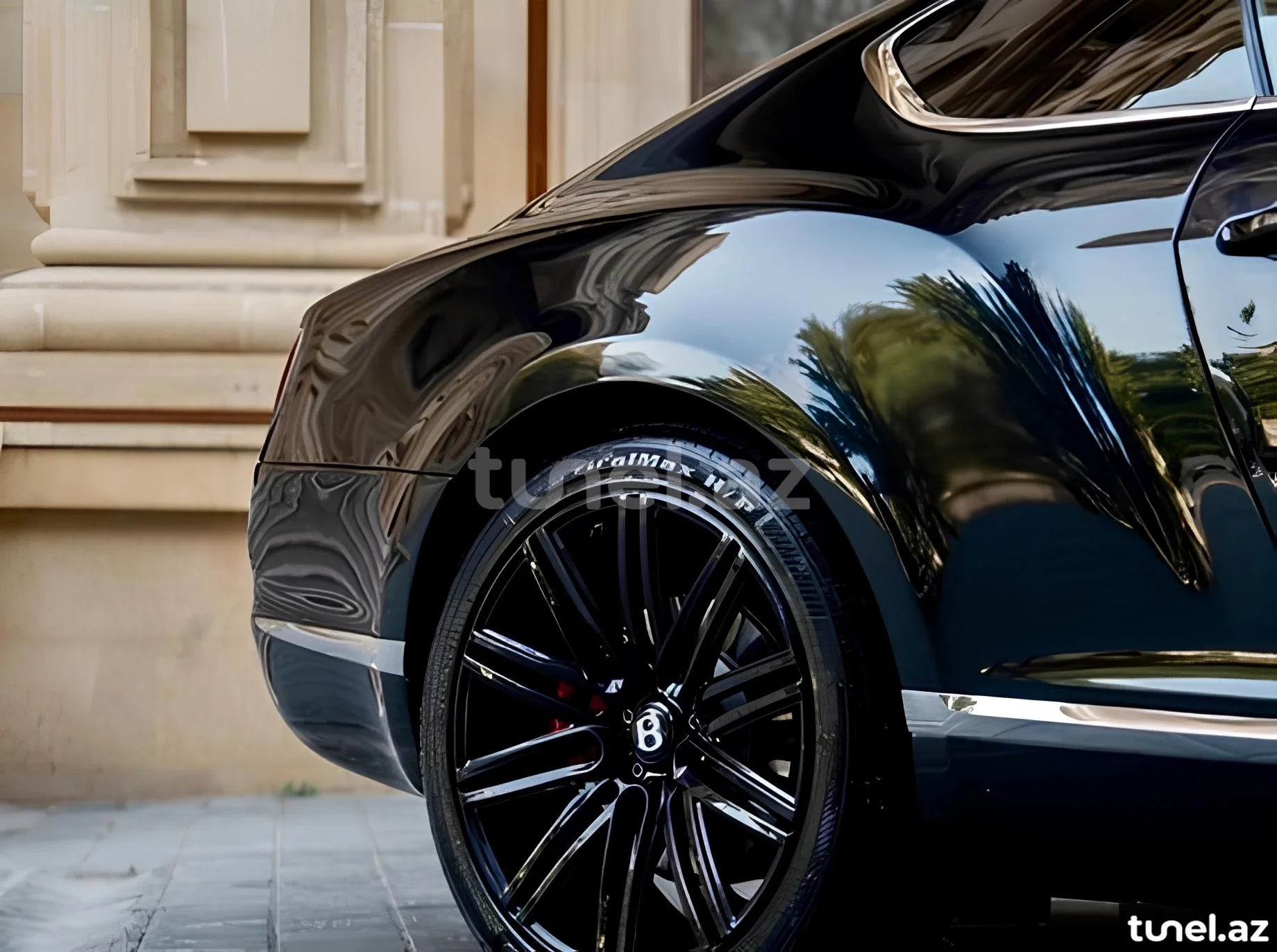 Bentley Continental GT 2013