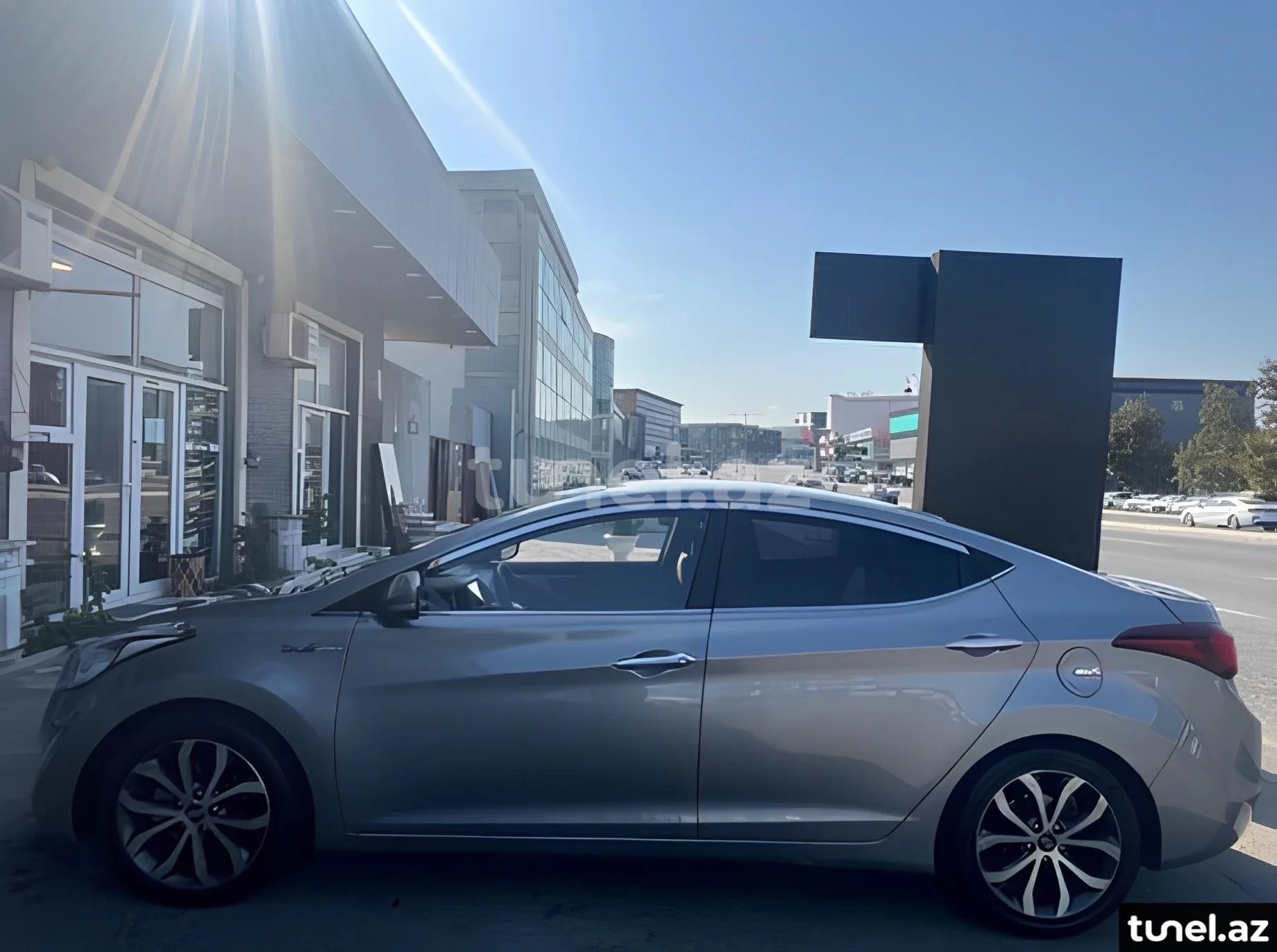 Hyundai Avante 2014