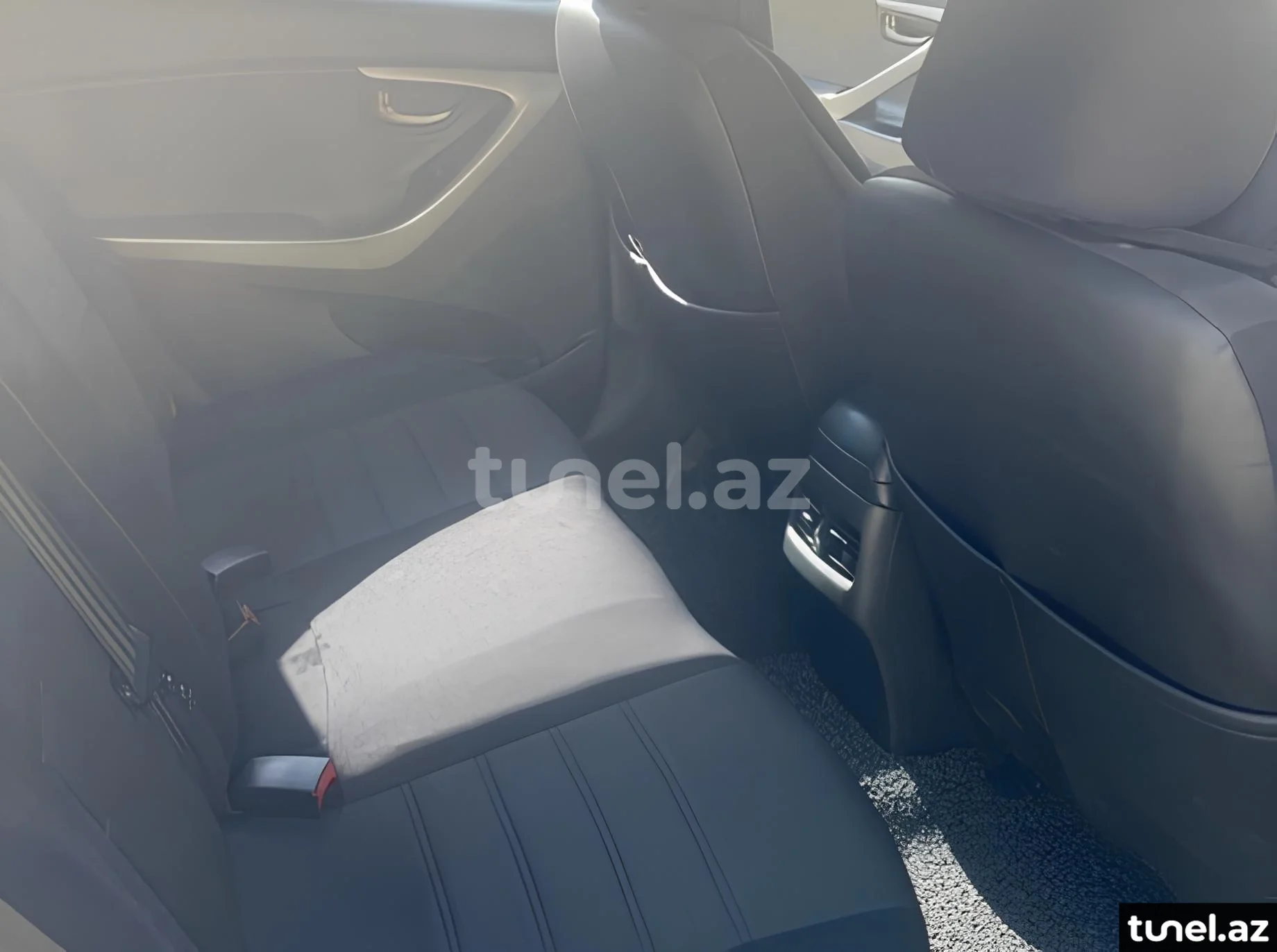 Hyundai Avante 2014