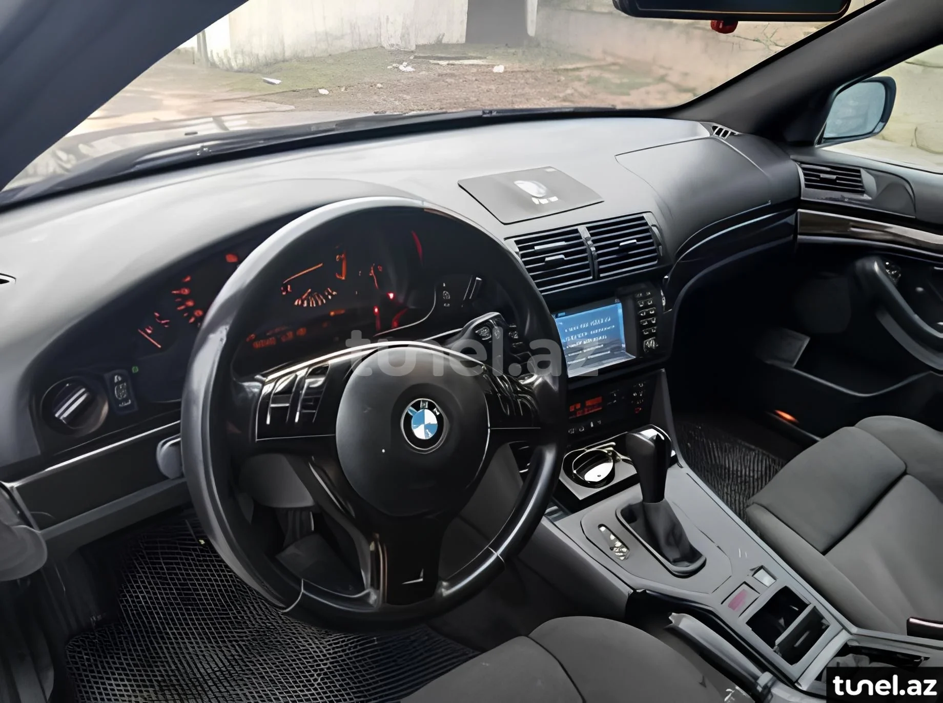 BMW 525 2001