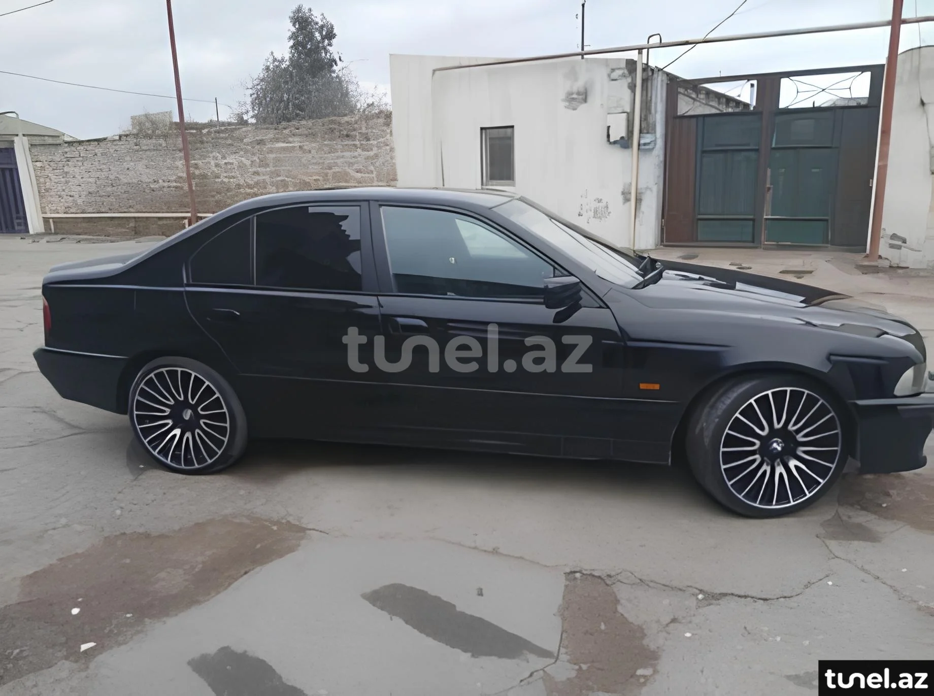 BMW 525 2001