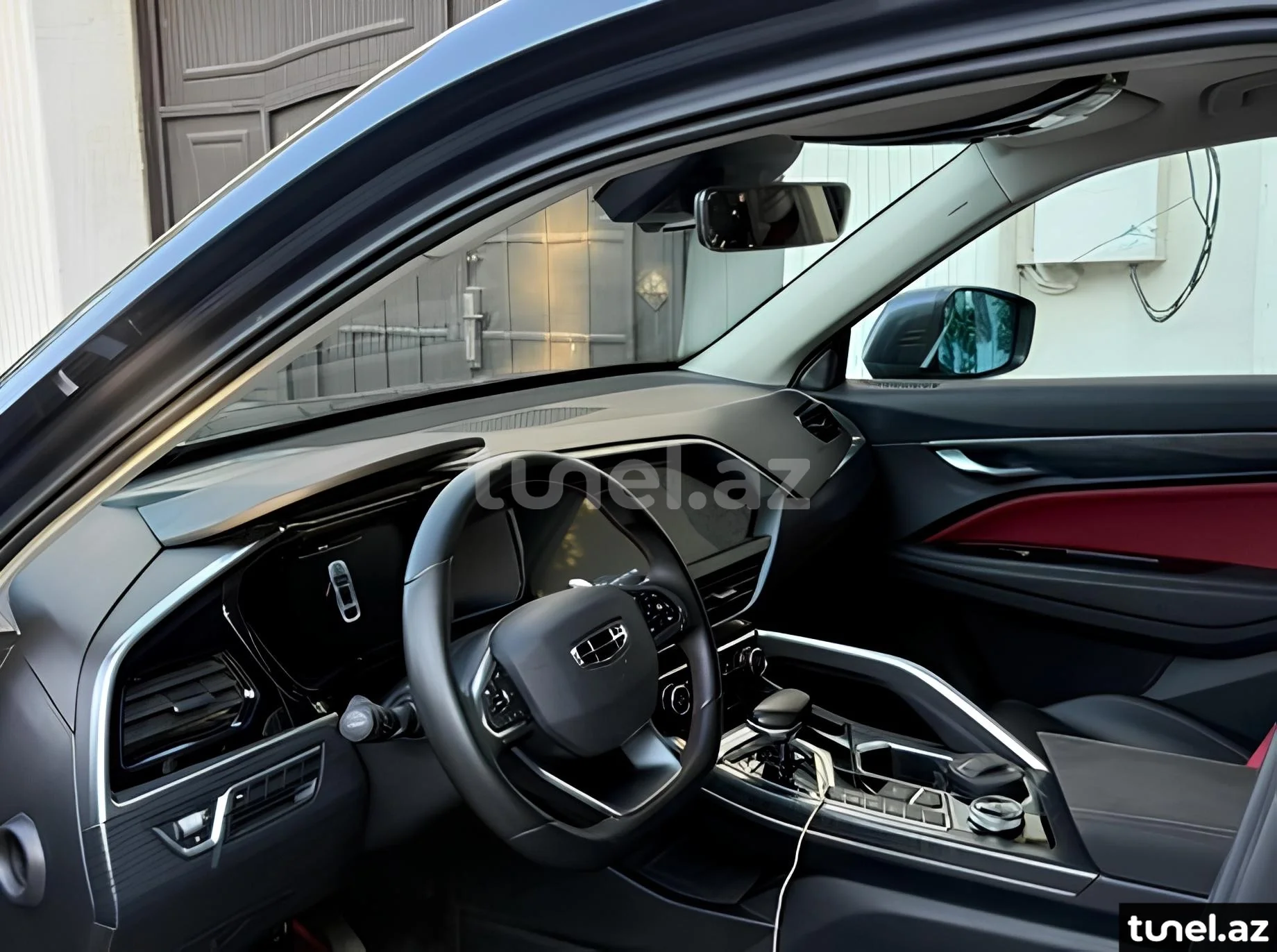 Geely Tugella 2022