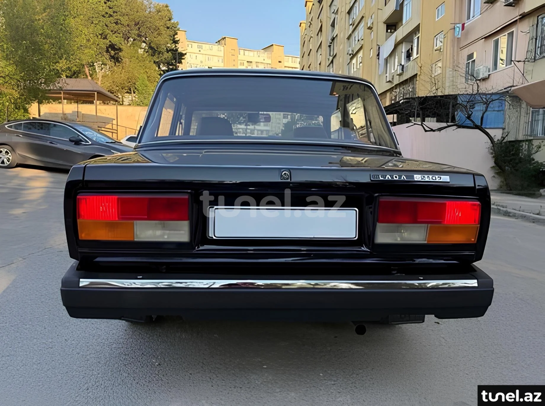 LADA (VAZ) 2107 2011