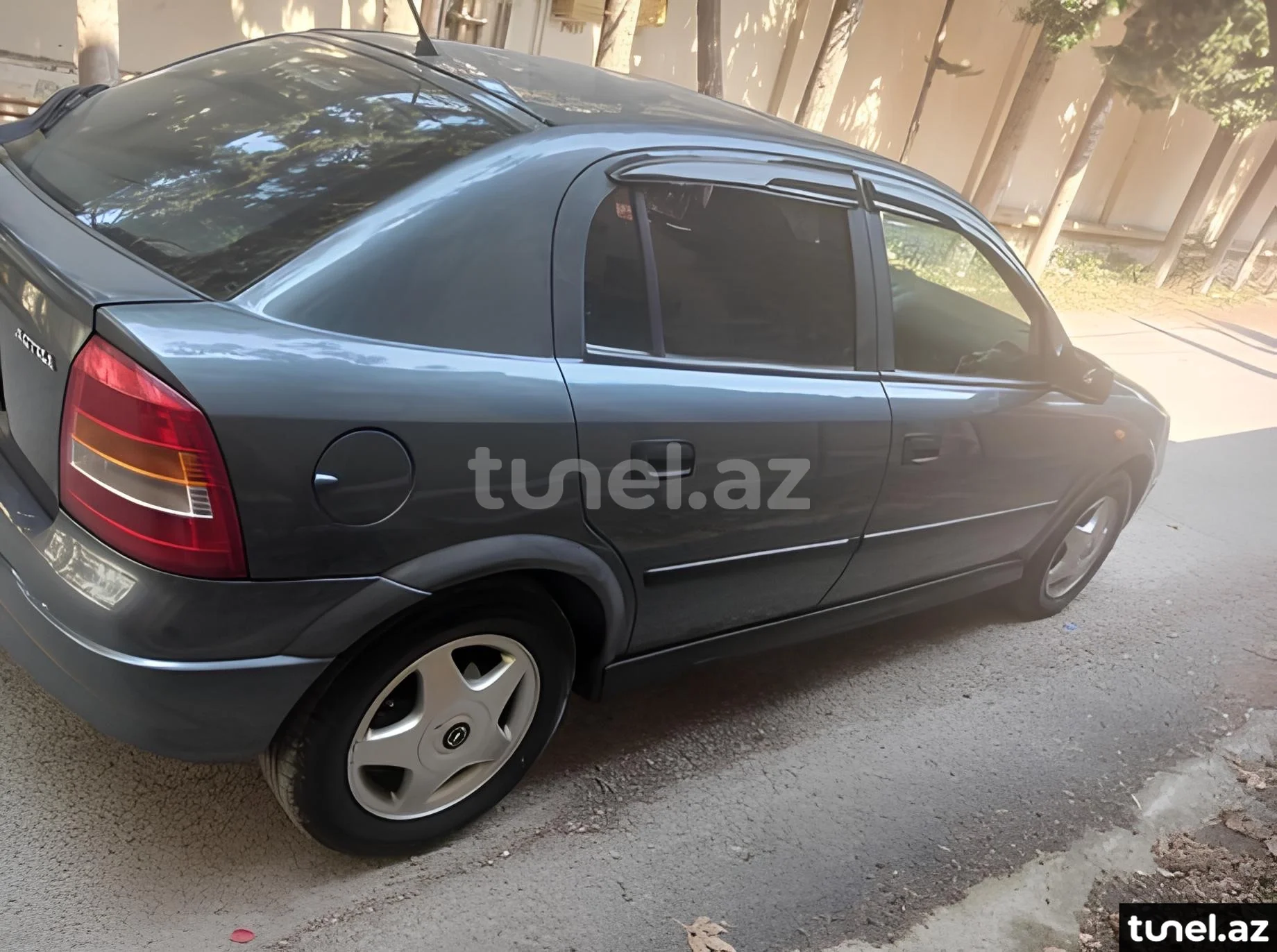 Opel Astra 1998