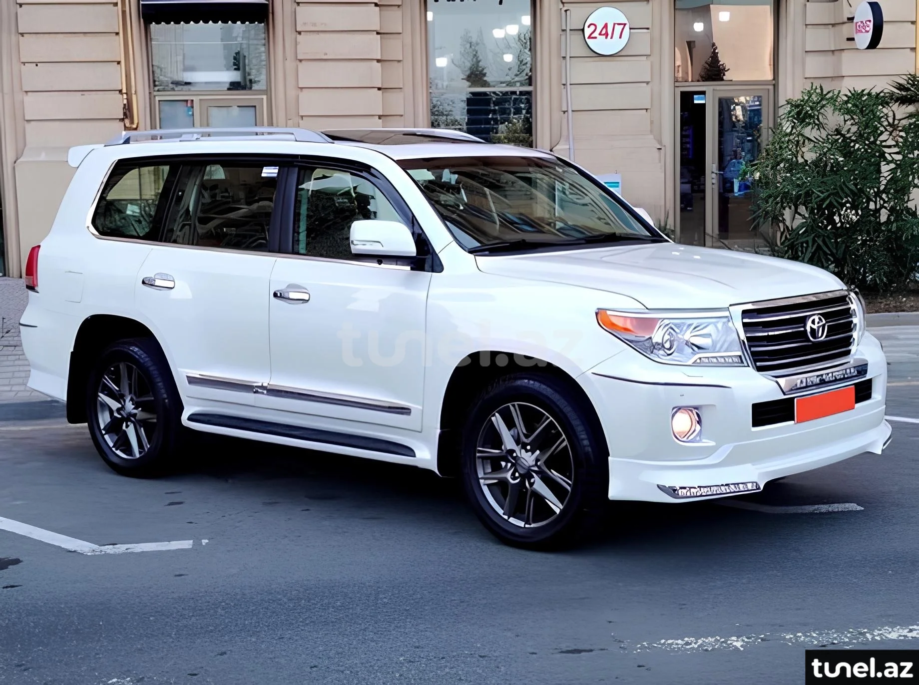 Toyota Land Cruiser 2013