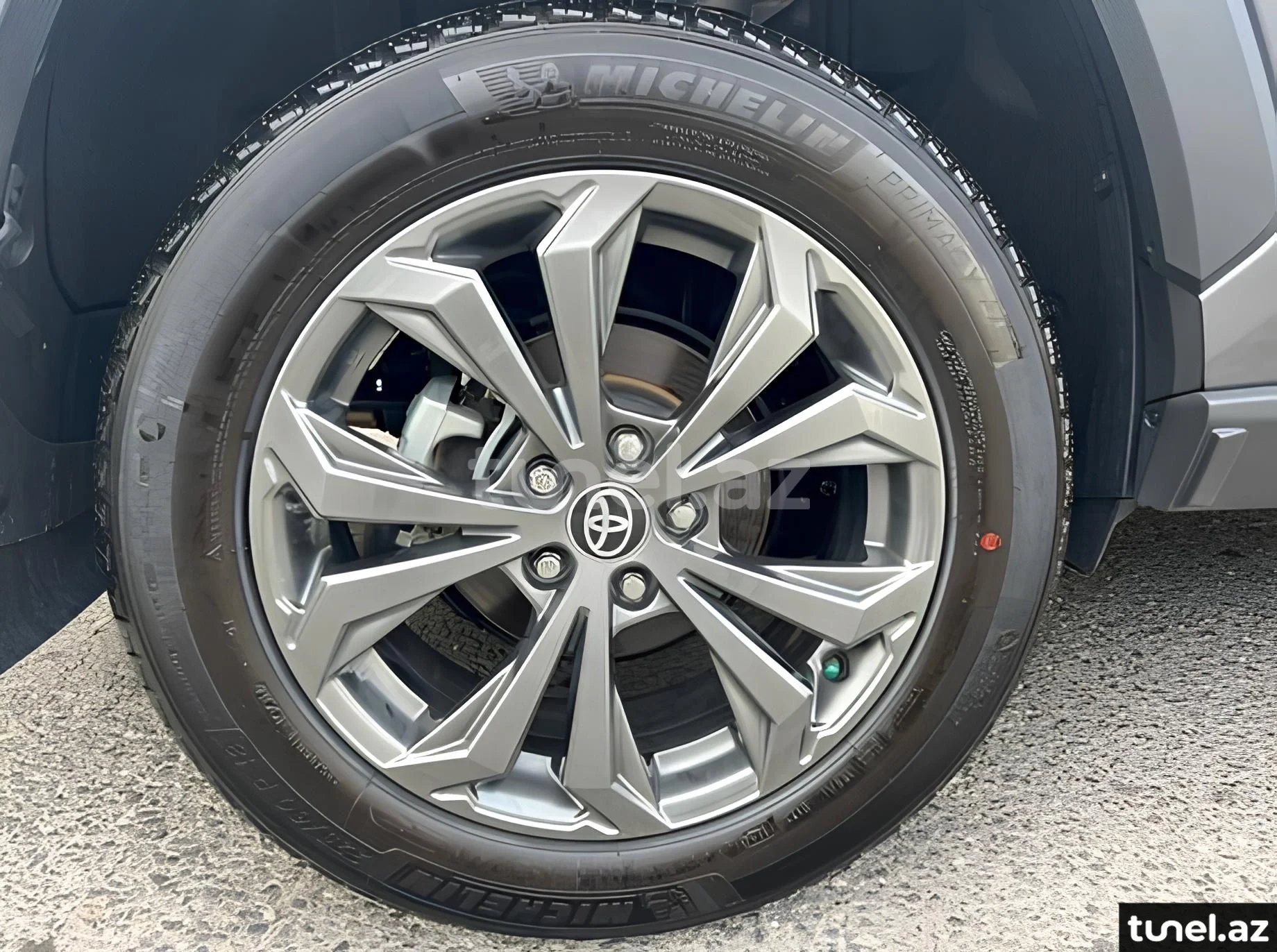 Toyota RAV4 2024