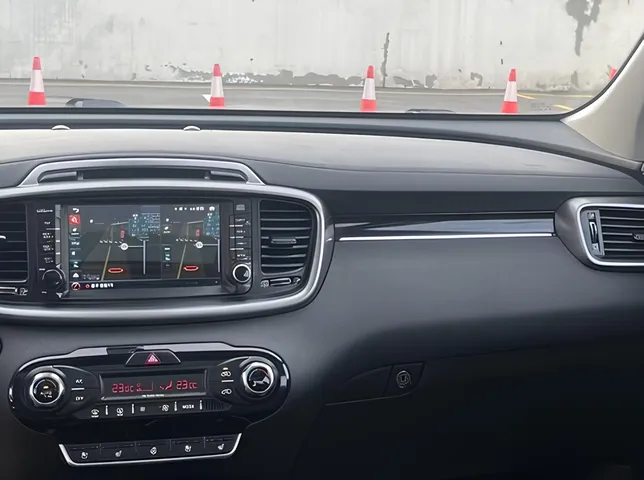 Kia Sorento, 2.0 L, 2015 i̇l, 170 000 km, Gəncə - Qiymət: 35 000 ₼ - Tunel.az
