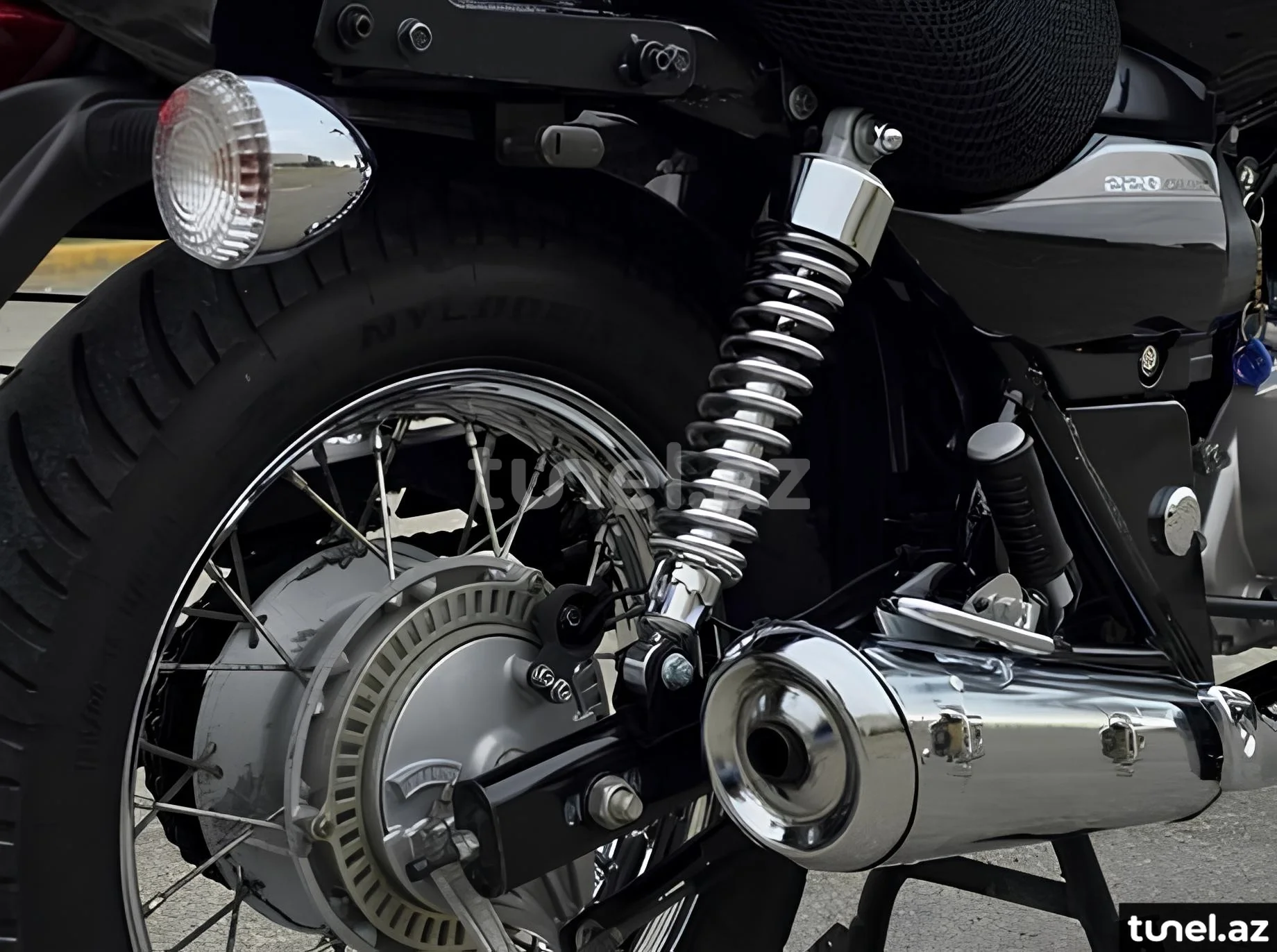 Bajaj Avenger 220 2021