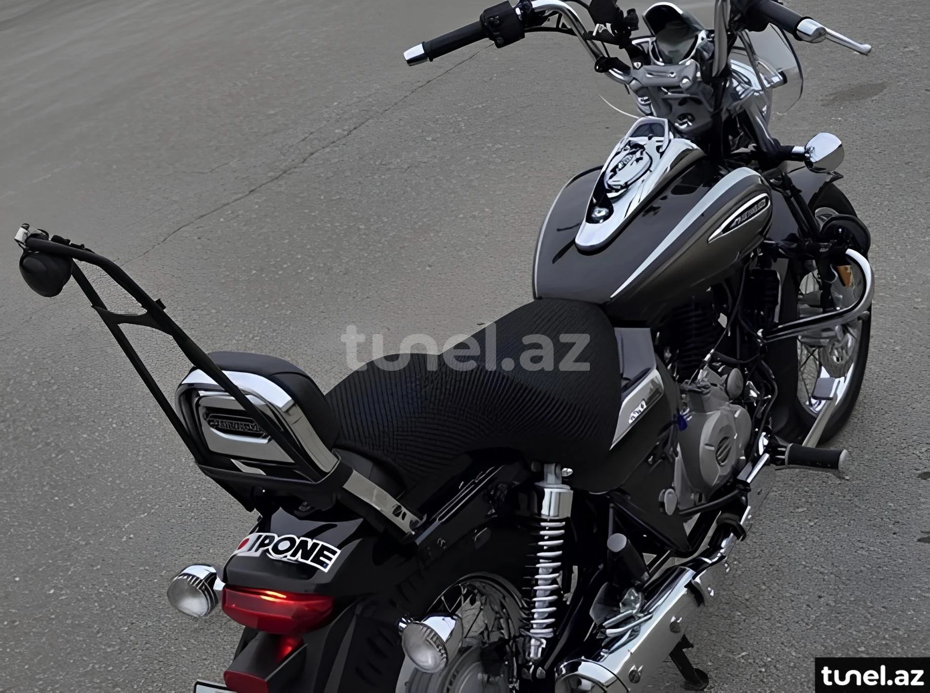 Bajaj Avenger 220 2021
