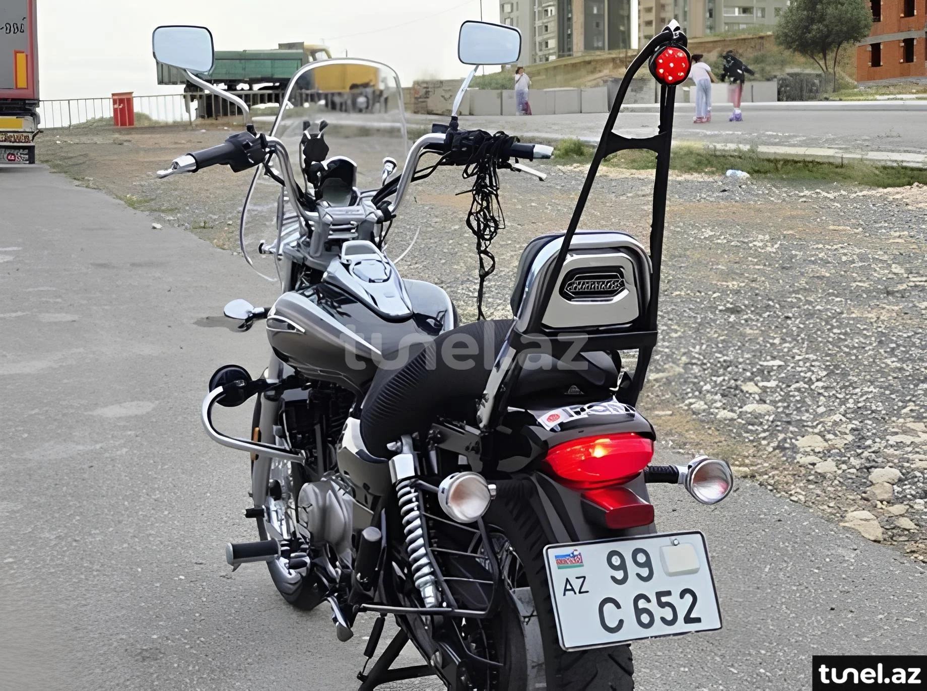 Bajaj Avenger 220 2021