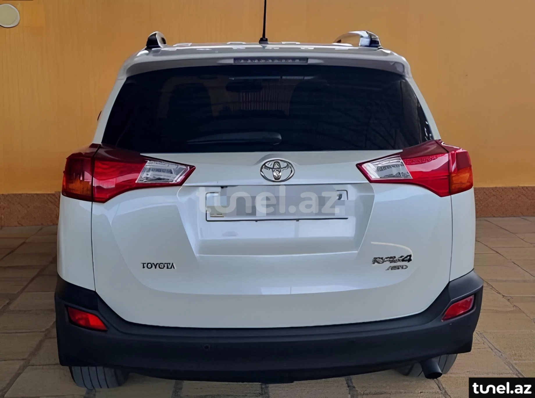 Toyota RAV4 2014