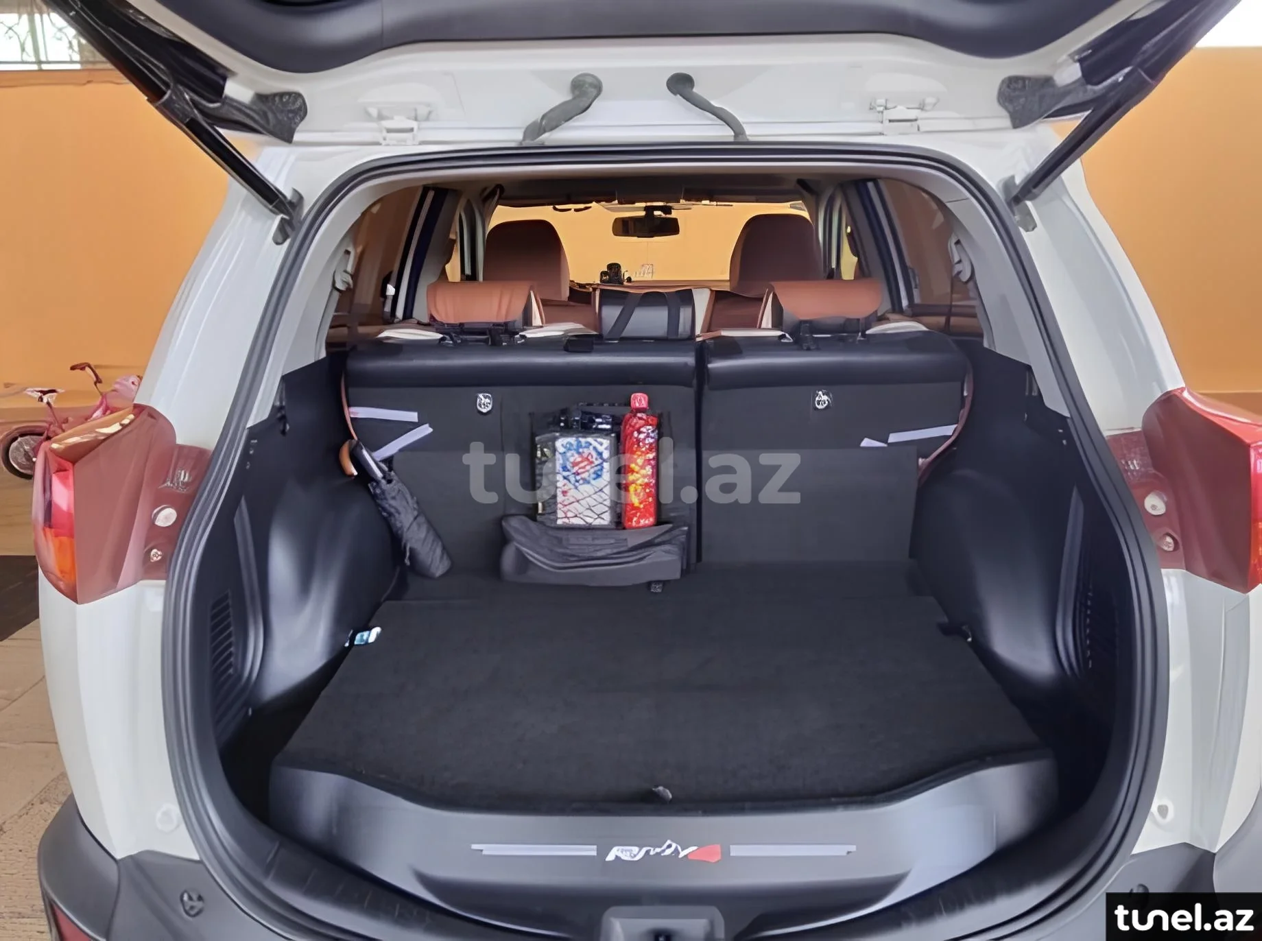 Toyota RAV4 2014