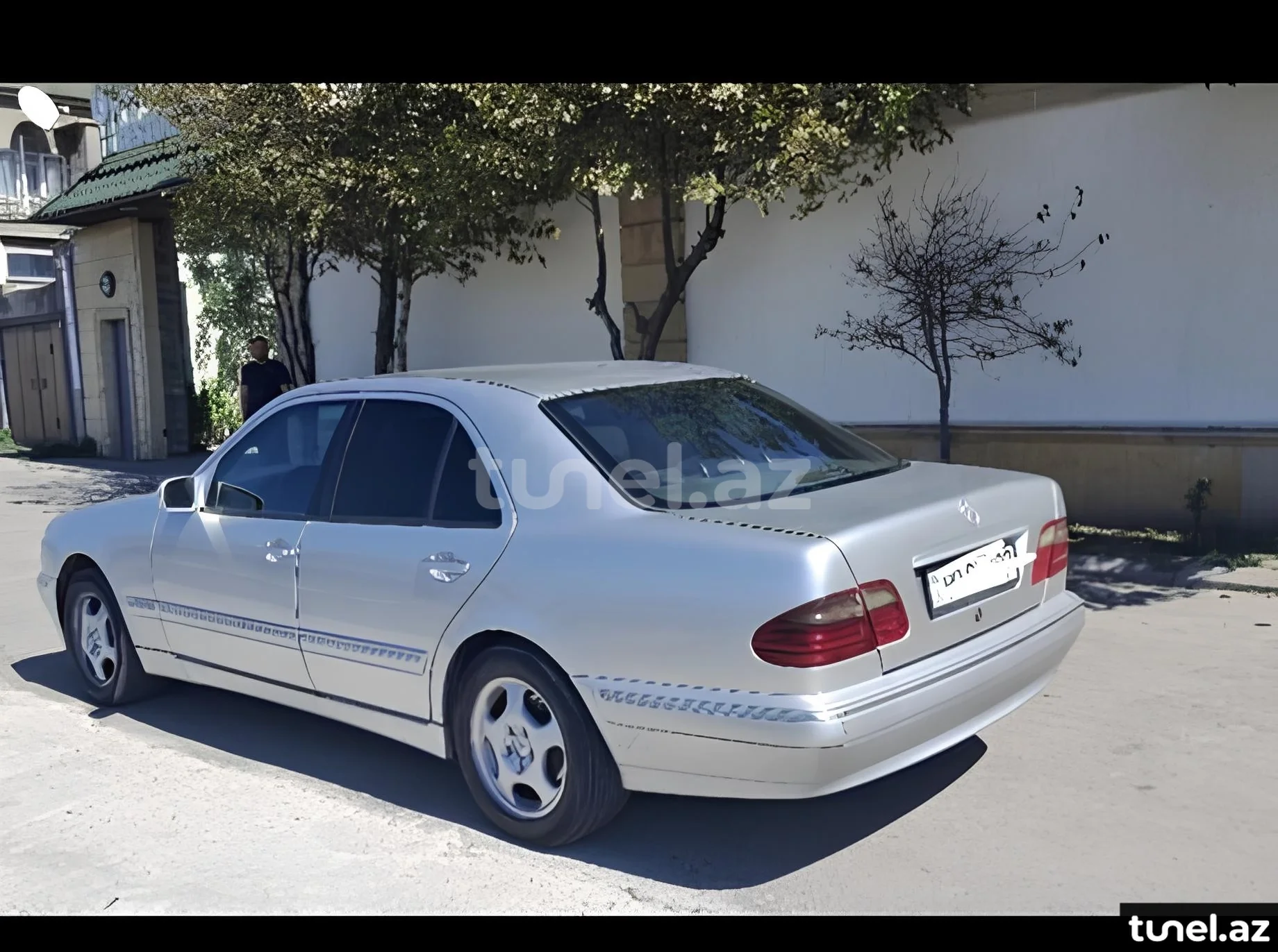 Mercedes E 220 2001