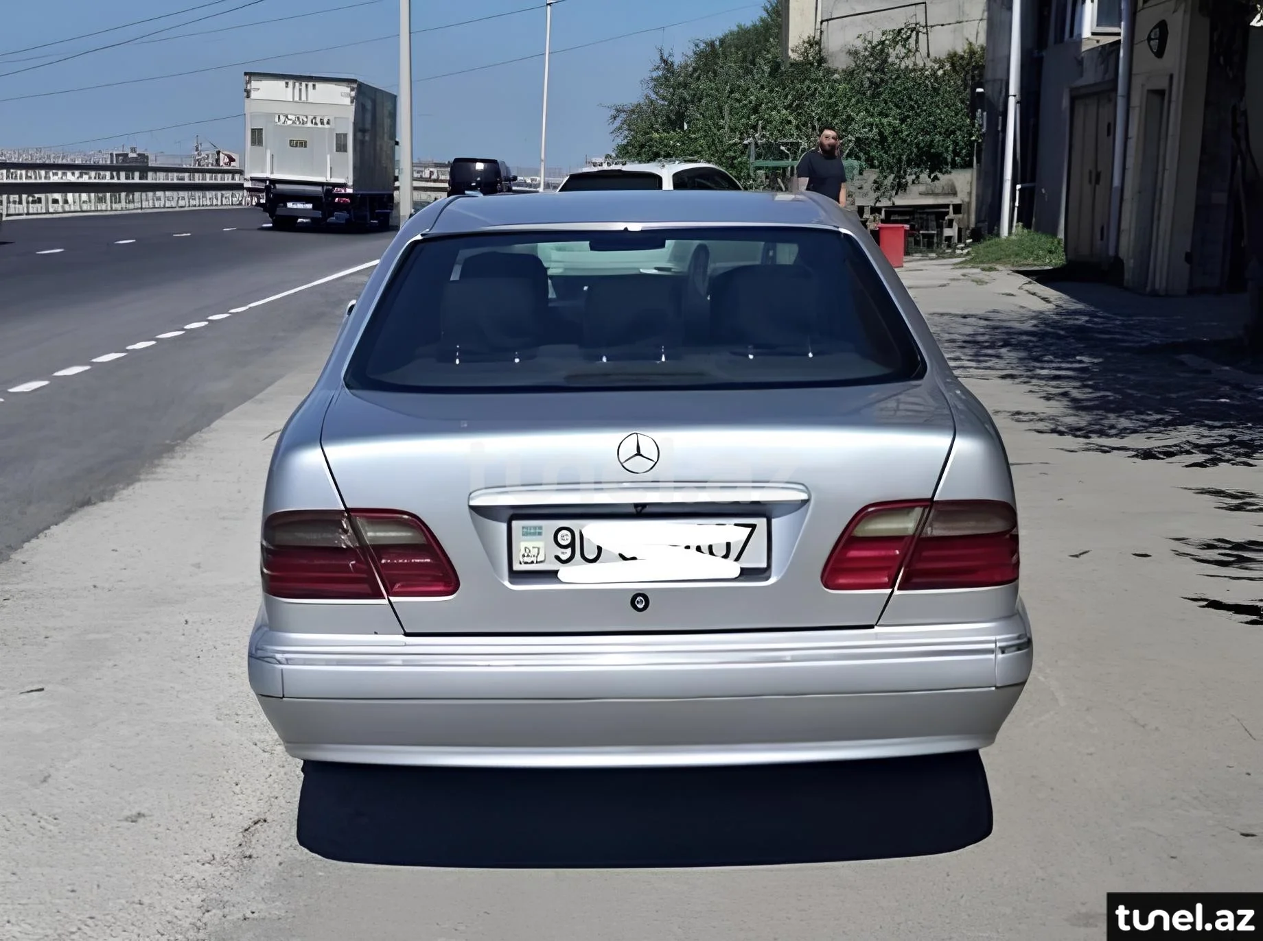 Mercedes E 220 2001